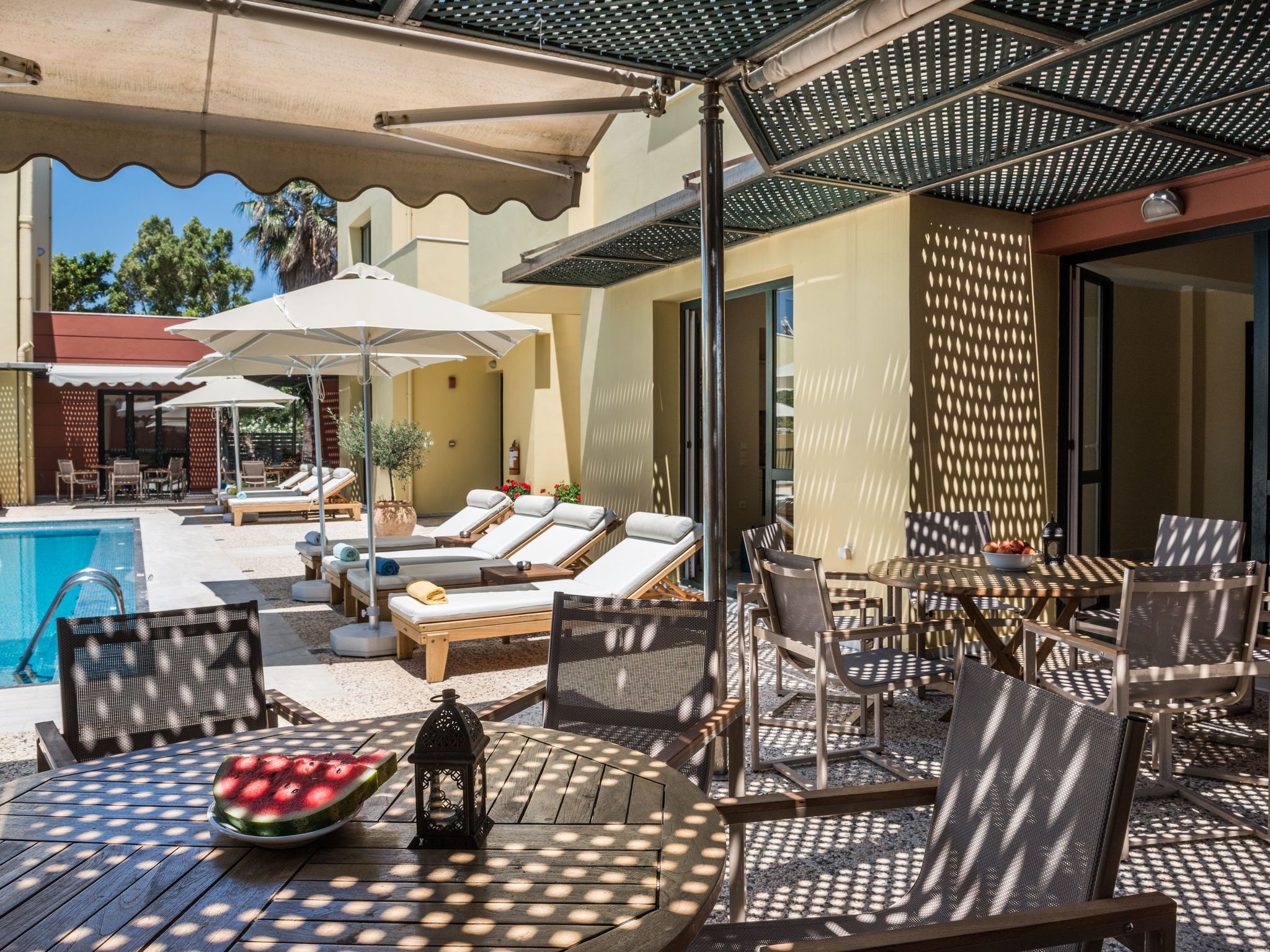 Daphnis Villen-Binnen