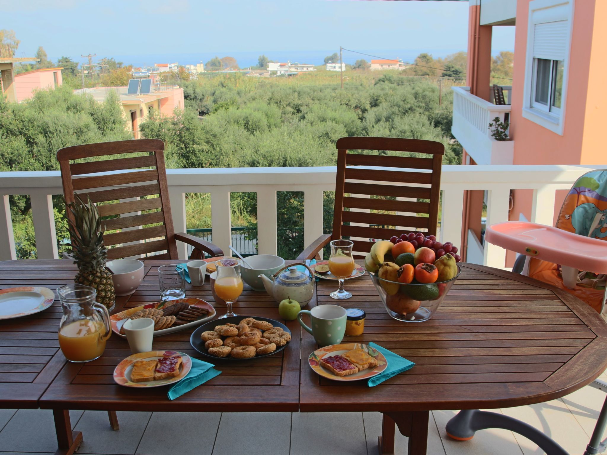 Haus in Maleme mit Außenpool-Draußen