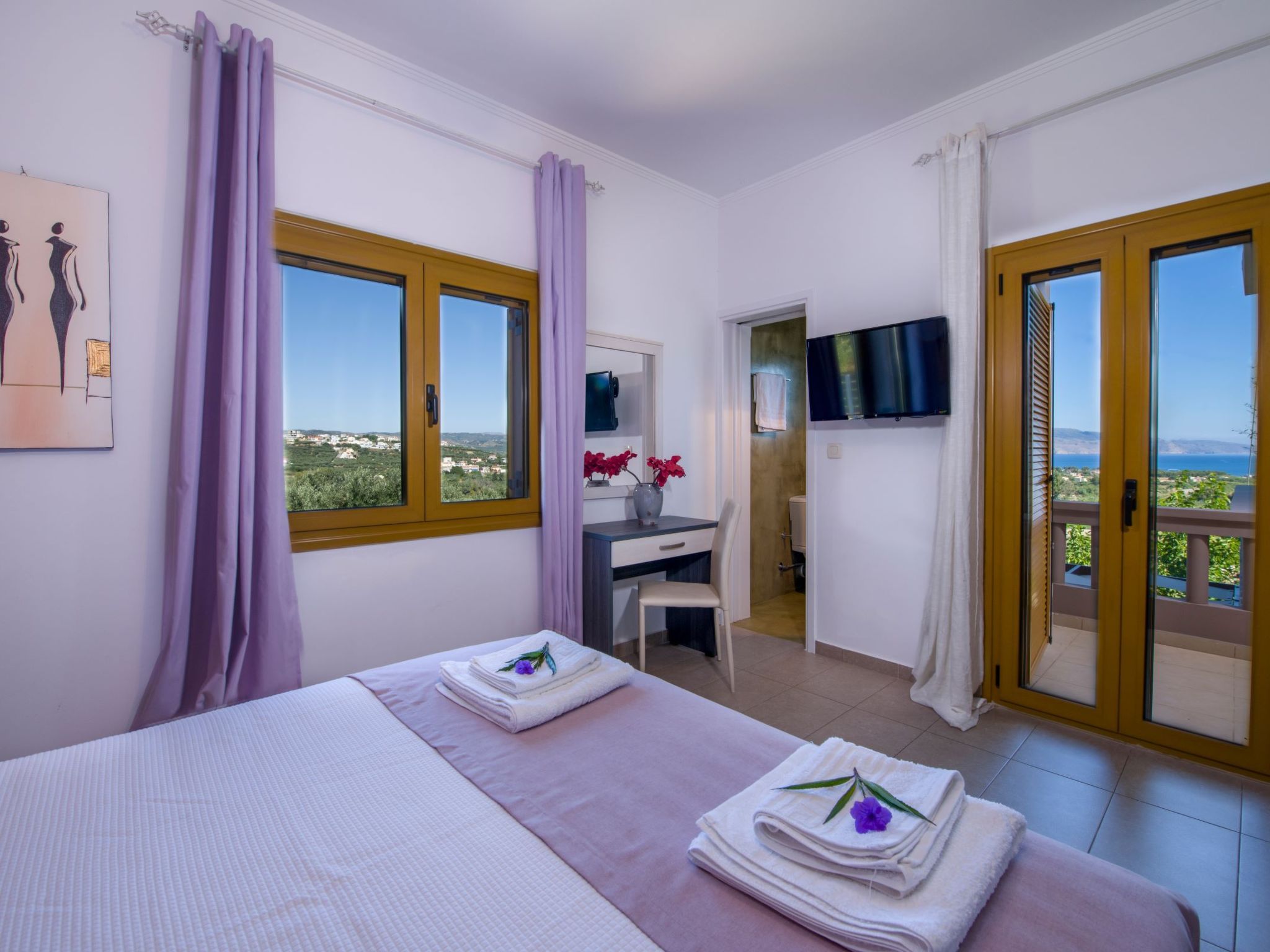 Ferienvilla mit Garten, Grill und Terrasse-Drinnen