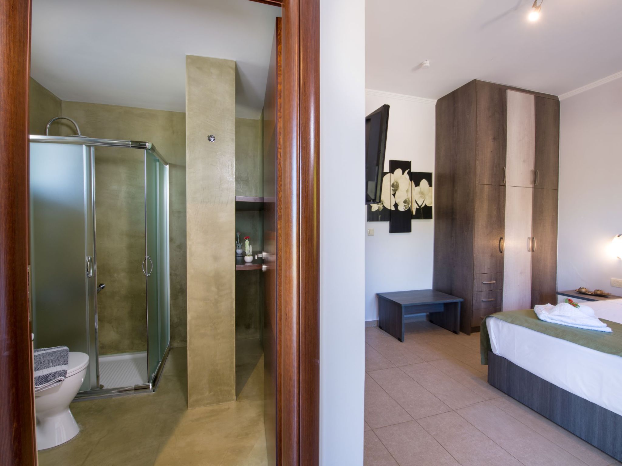 Ferienvilla mit Garten, Grill und Terrasse-Drinnen