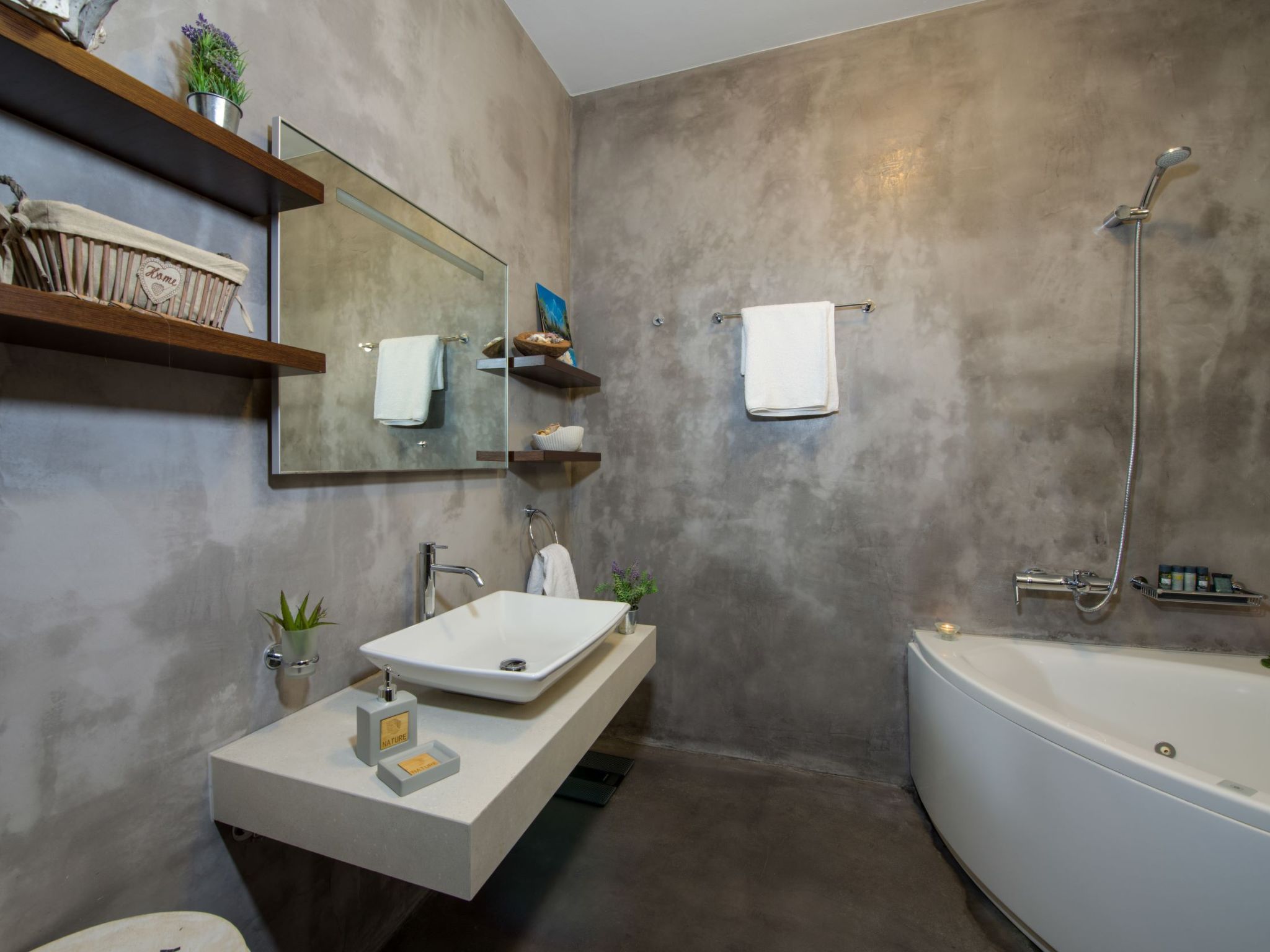 Ferienvilla mit Garten, Grill und Terrasse-Image-tags.info