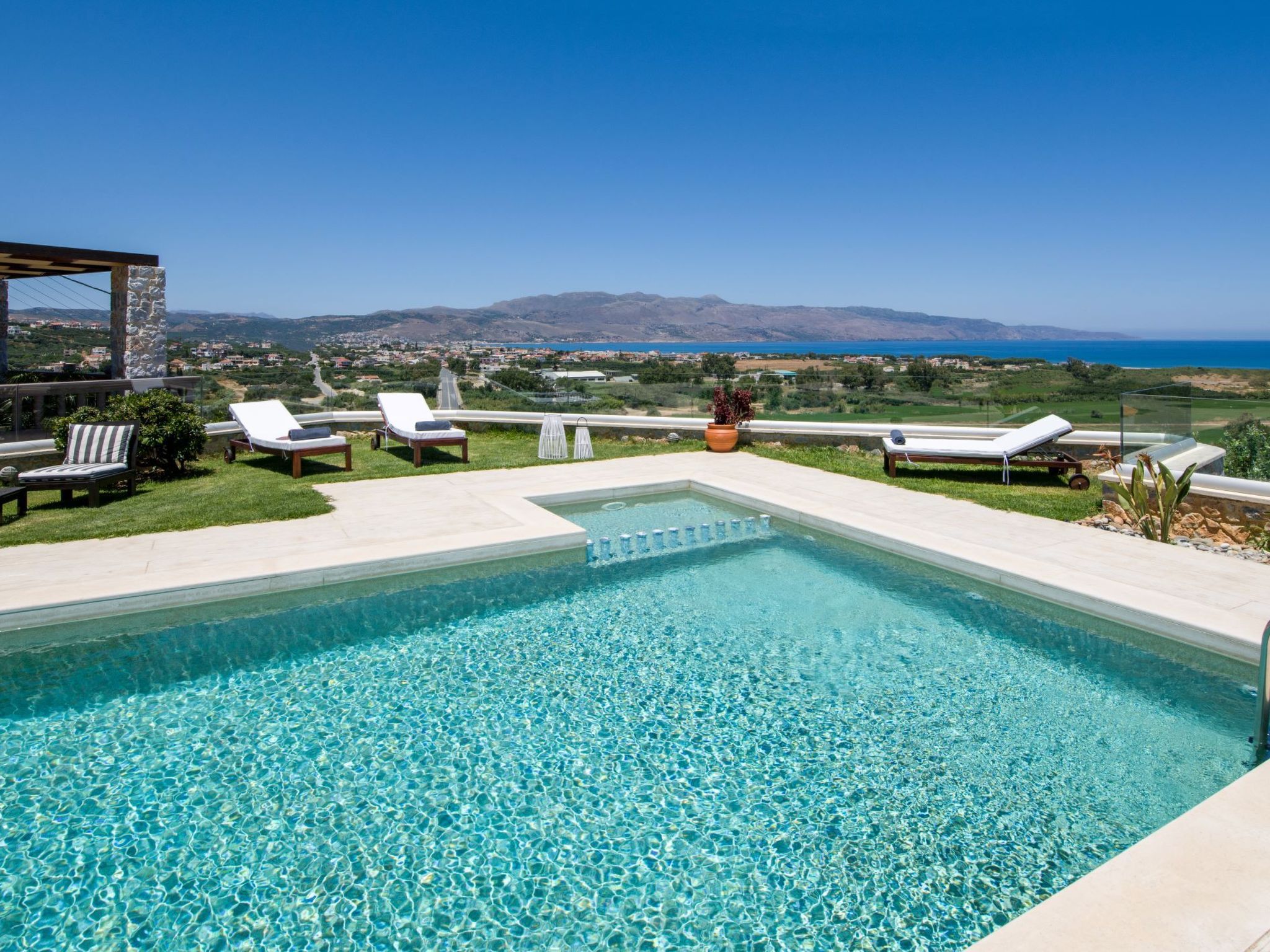 Ferienvilla mit Garten, Grill und Terrasse-Image-tags.info