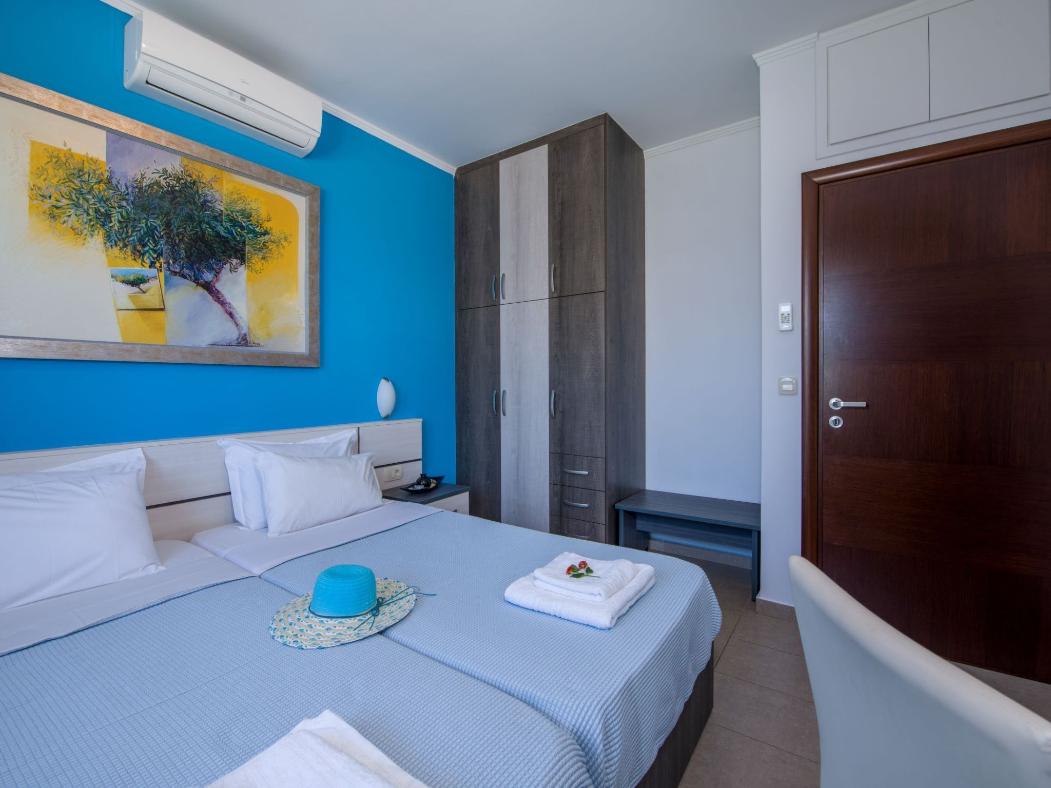 Ferienvilla mit Garten, Grill und Terrasse-Drinnen