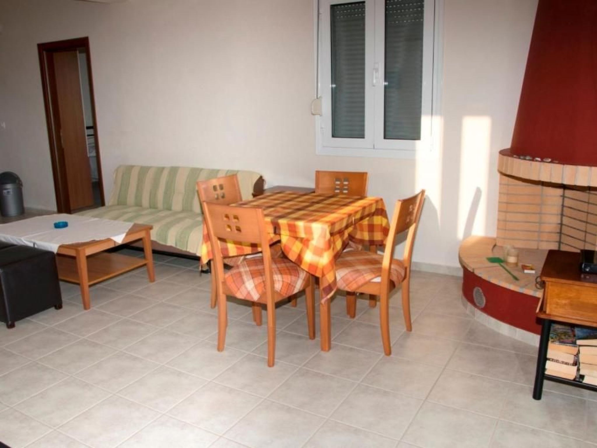 Paterakis Großes Studio Triopetra-Dedans