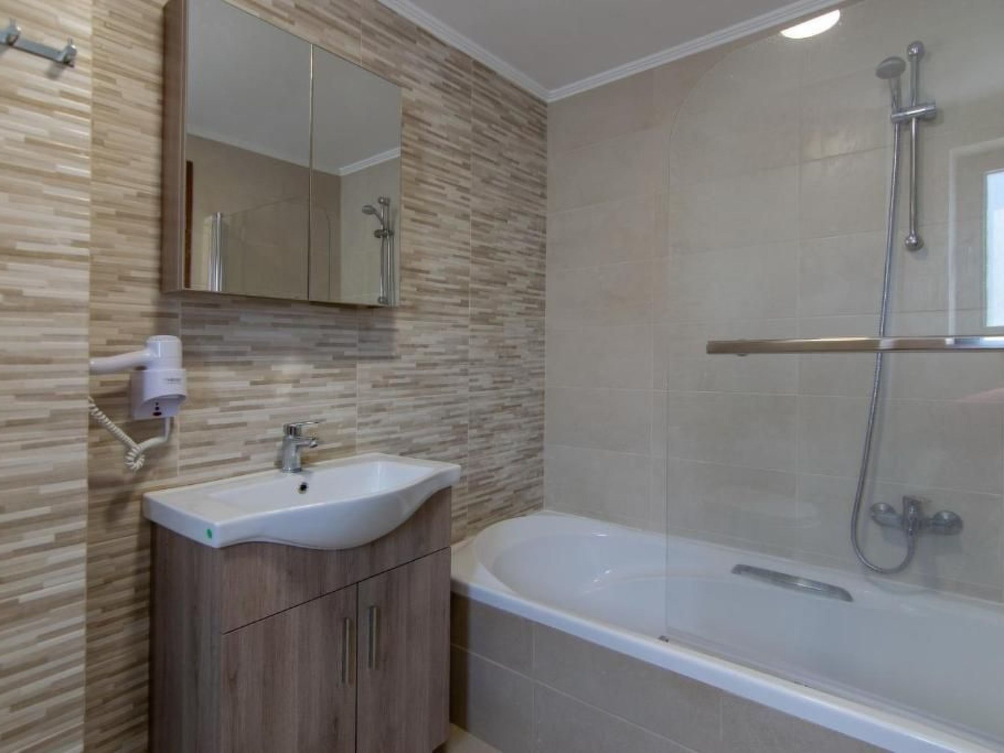 Villa Kali Sikia-Image-tags.info