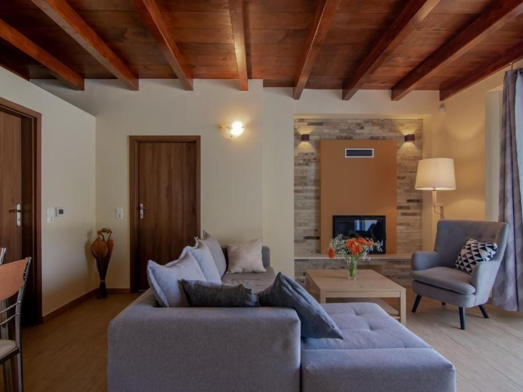 Villa Kali Sikia-Image-tags.info