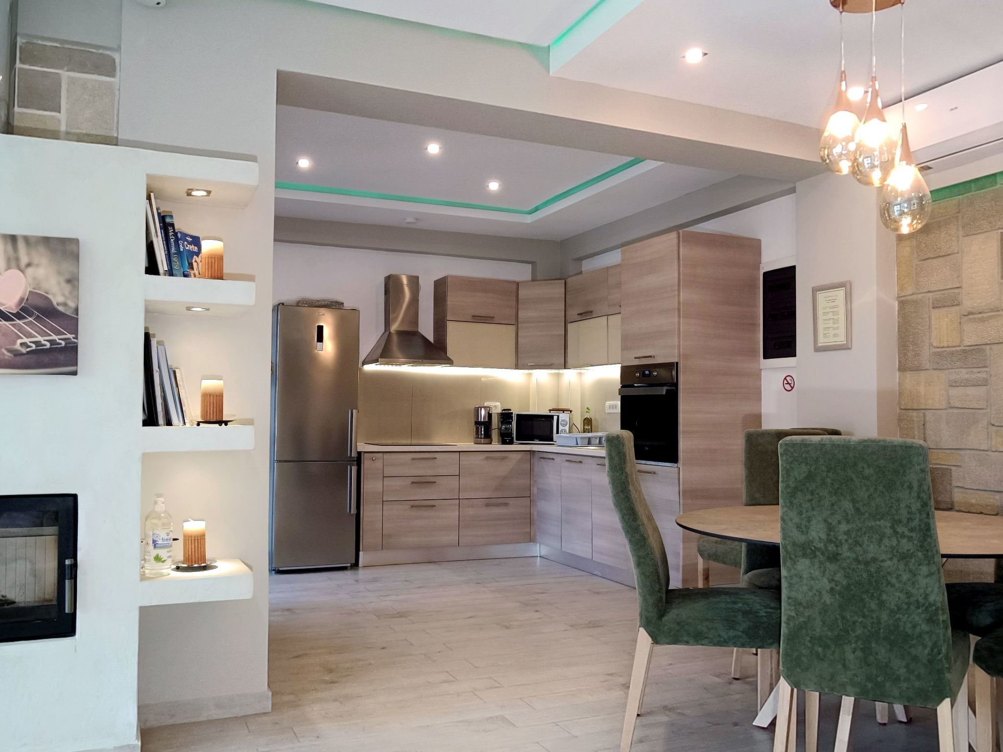 In Mithimna mit Privatem Pool-Drinnen