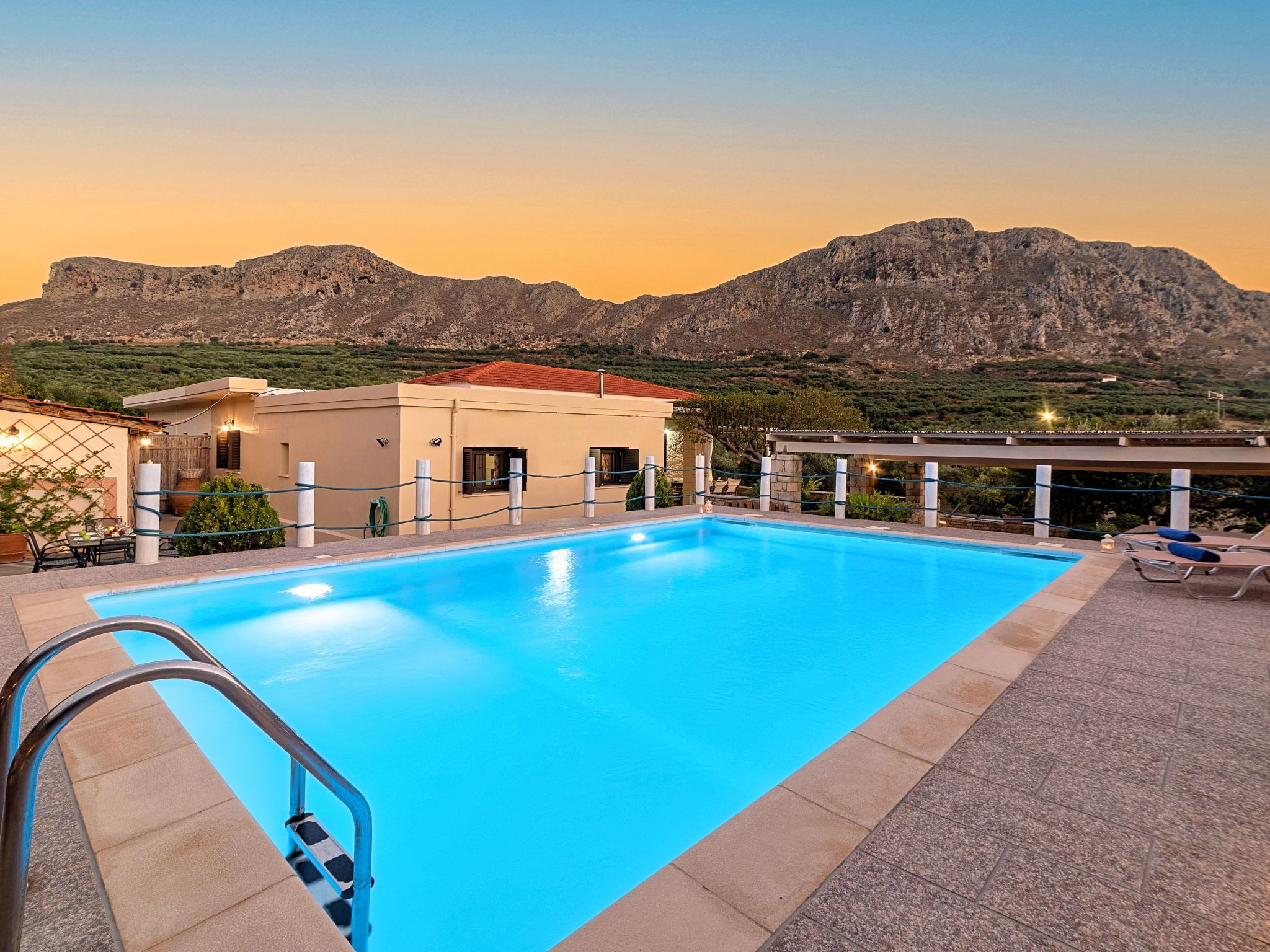 Berghütte "Cretan Kera" mit privatem Pool