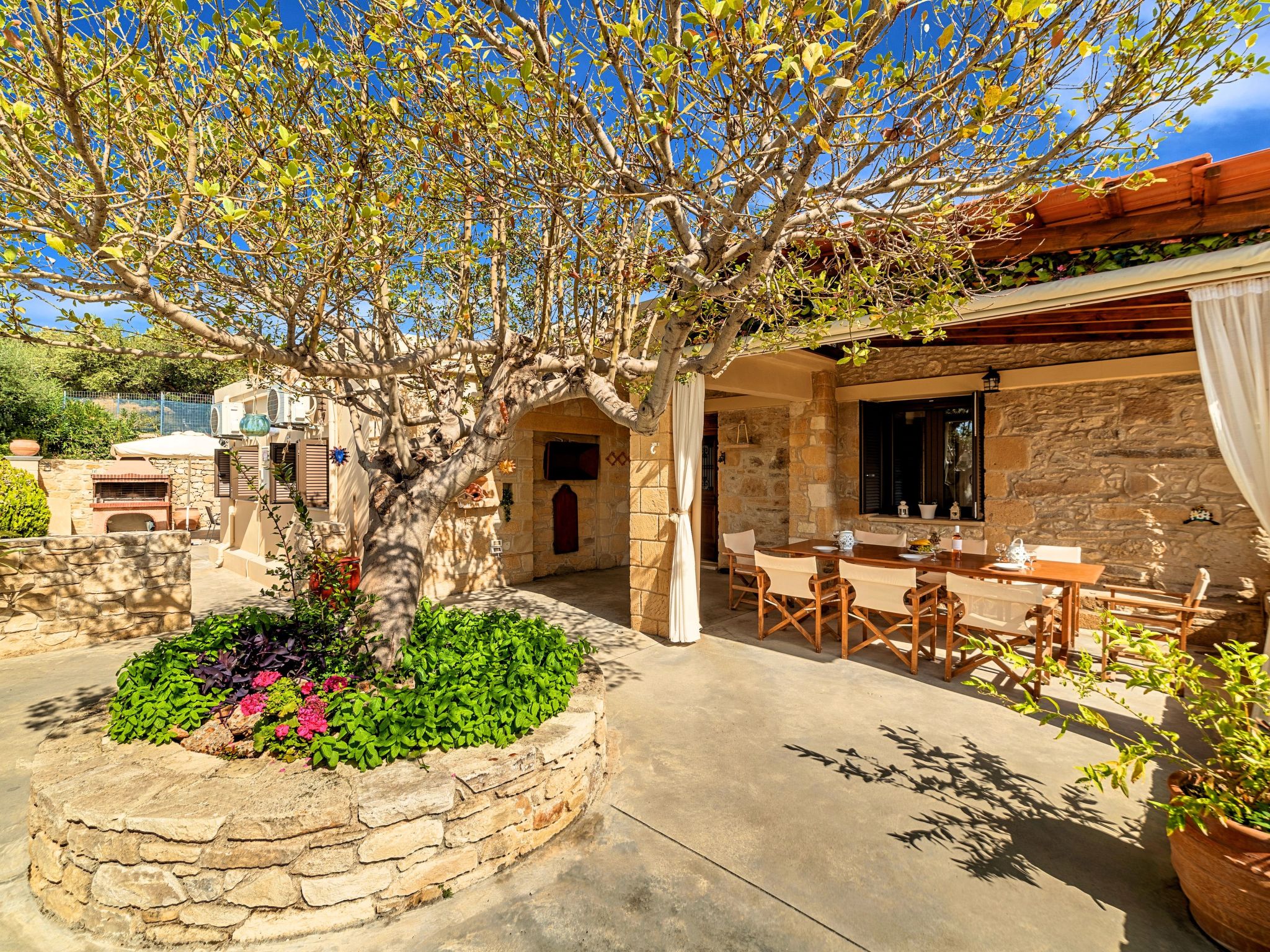 "Cretan Kera Villa"-Image-tags.info