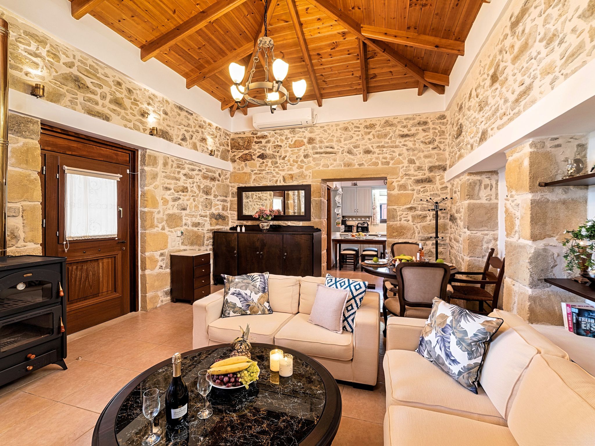 "Cretan Kera Villa"-Image-tags.info