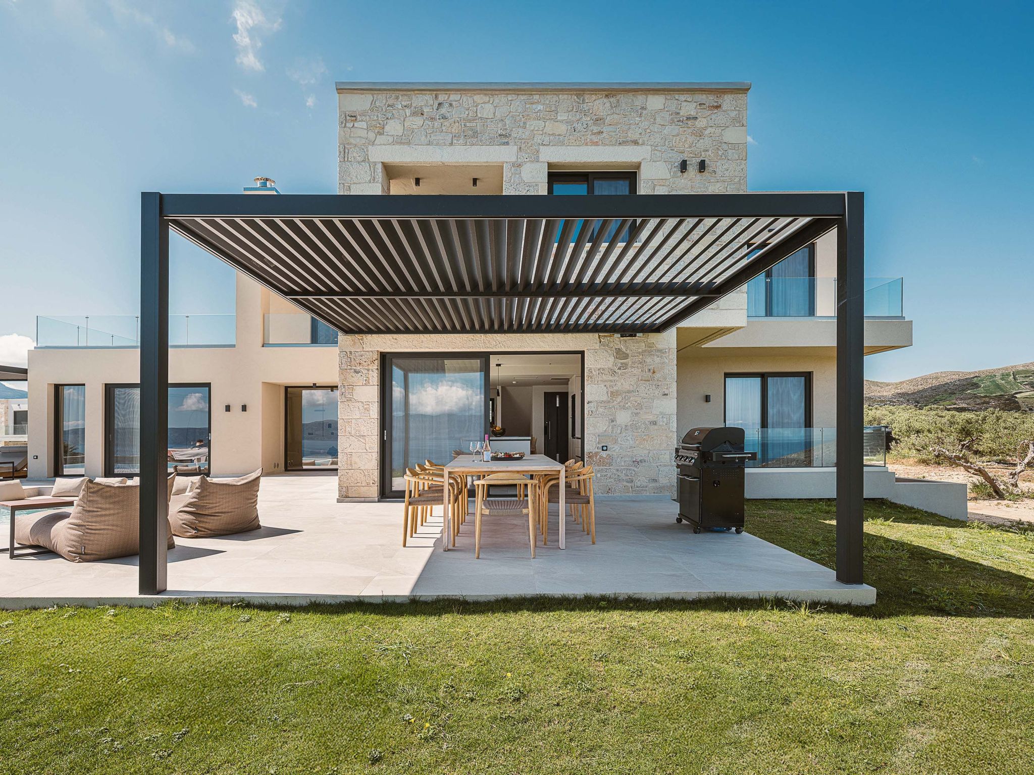 Rastoni Villa I 'Free' beheizter Pool, Panoramablick-Binnen