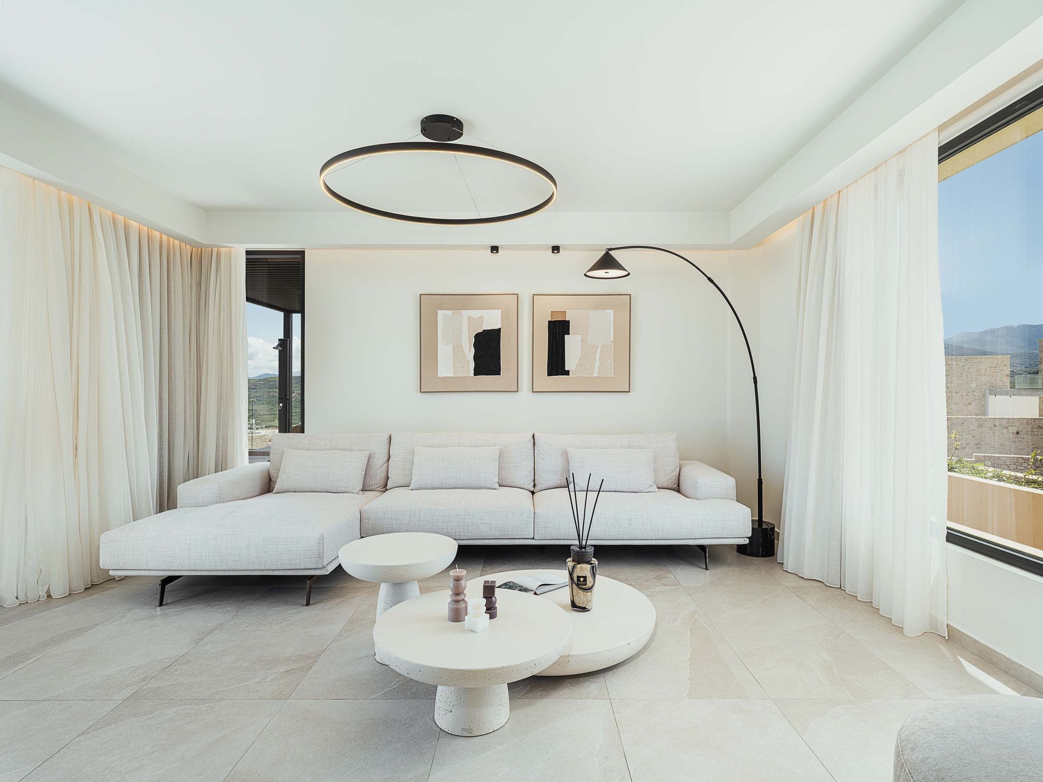 Rastoni Villa I 'Free' beheizter Pool, Panoramablick-Binnen