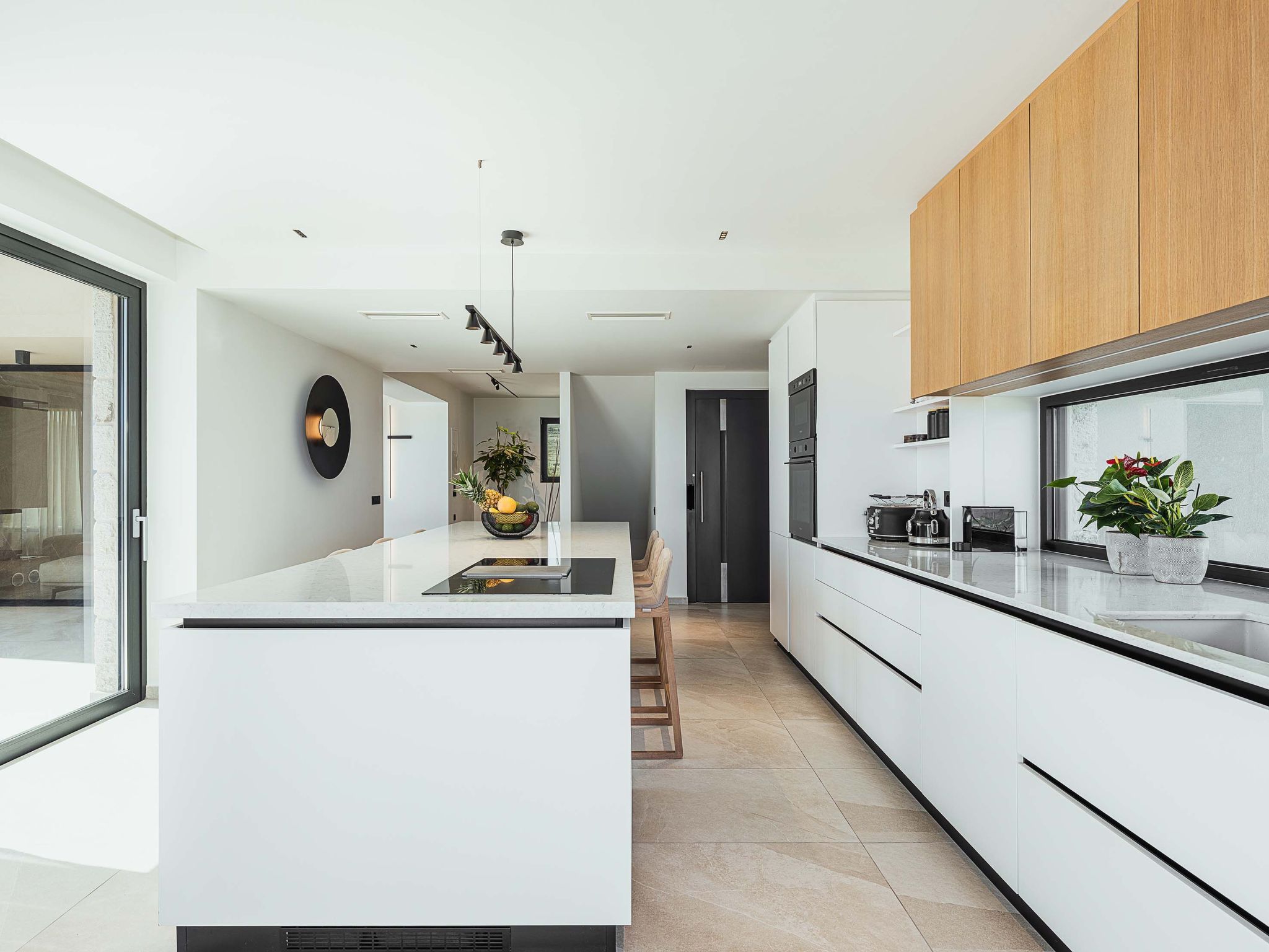 Rastoni Villa I 'Free' beheizter Pool, Panoramablick-Binnen