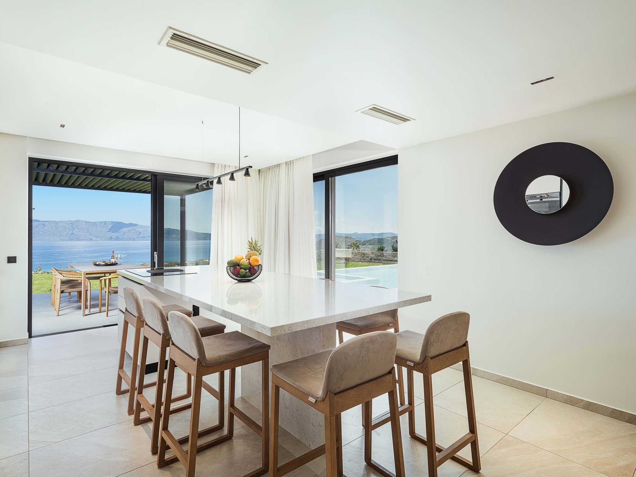 Rastoni Villa I 'Free' beheizter Pool, Panoramablick-Binnen