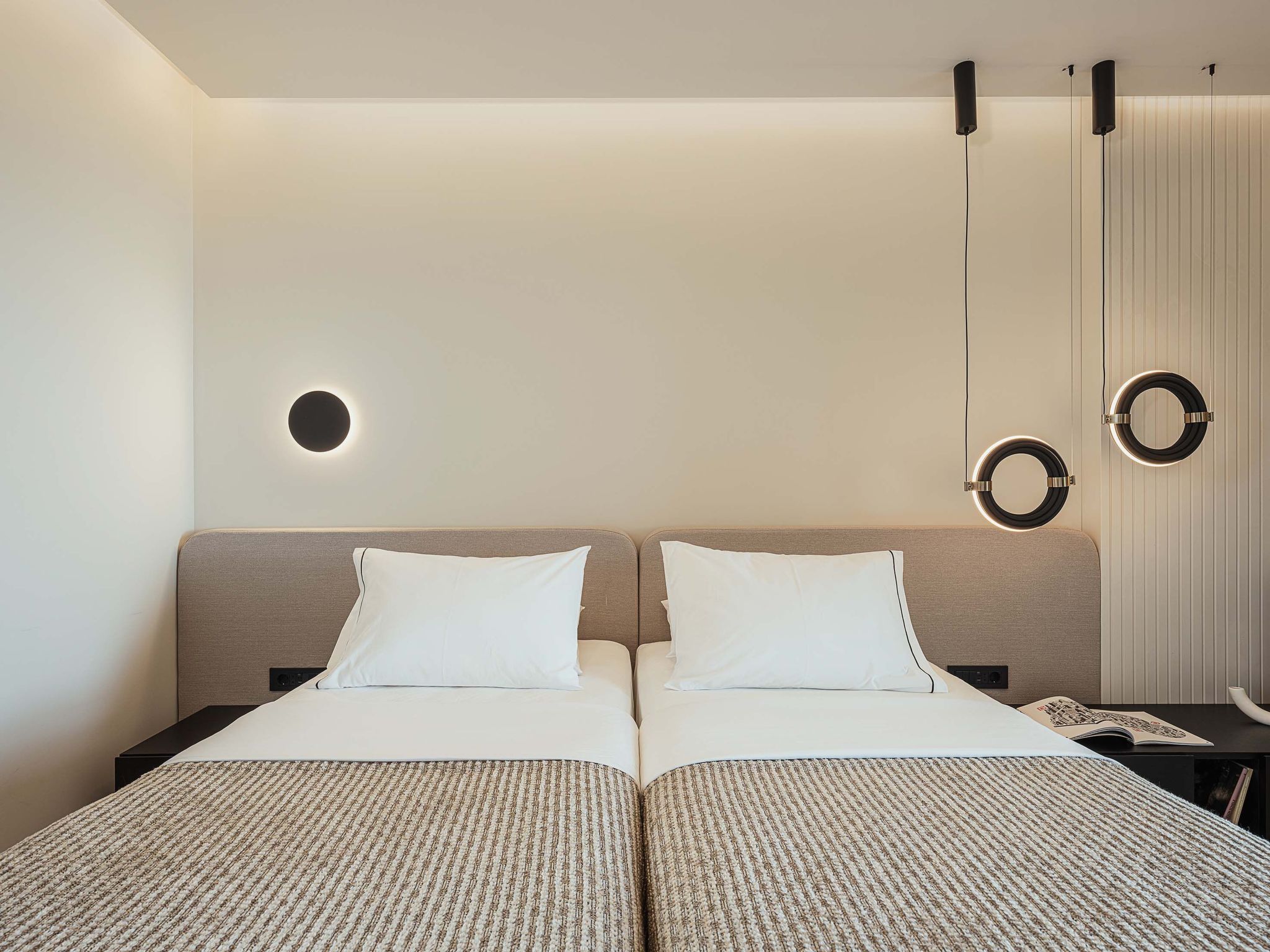 Rastoni Villa I 'Free' beheizter Pool, Panoramablick-Binnen