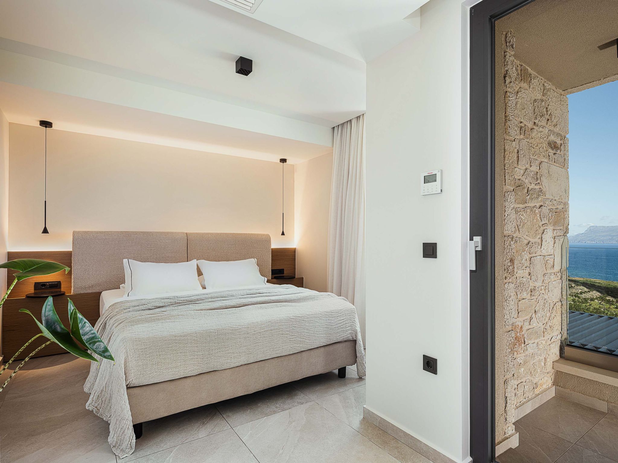 Rastoni Villa I 'Free' beheizter Pool, Panoramablick-Binnen