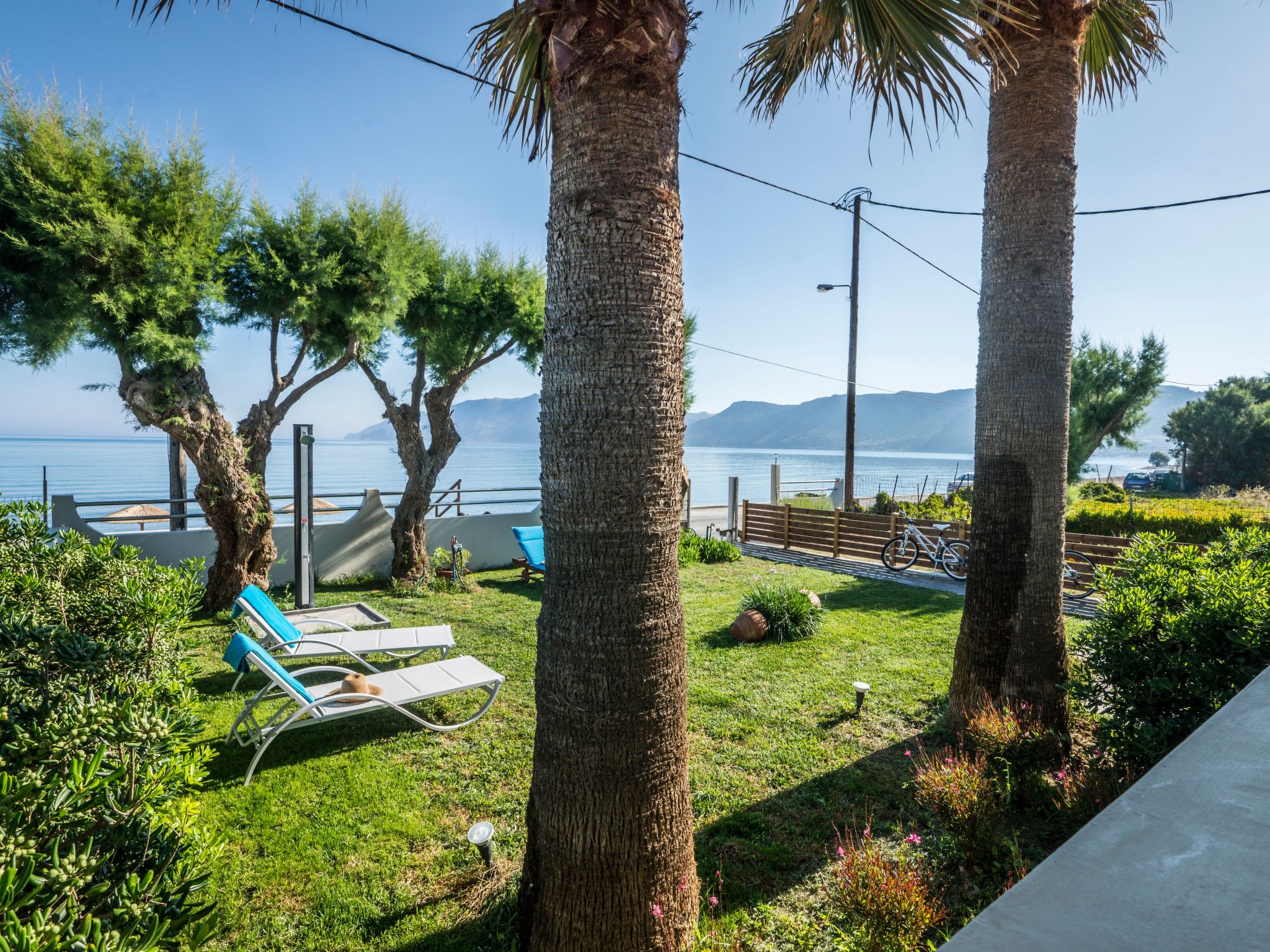 Big Blue Exklusive Villa am Meer-Draußen