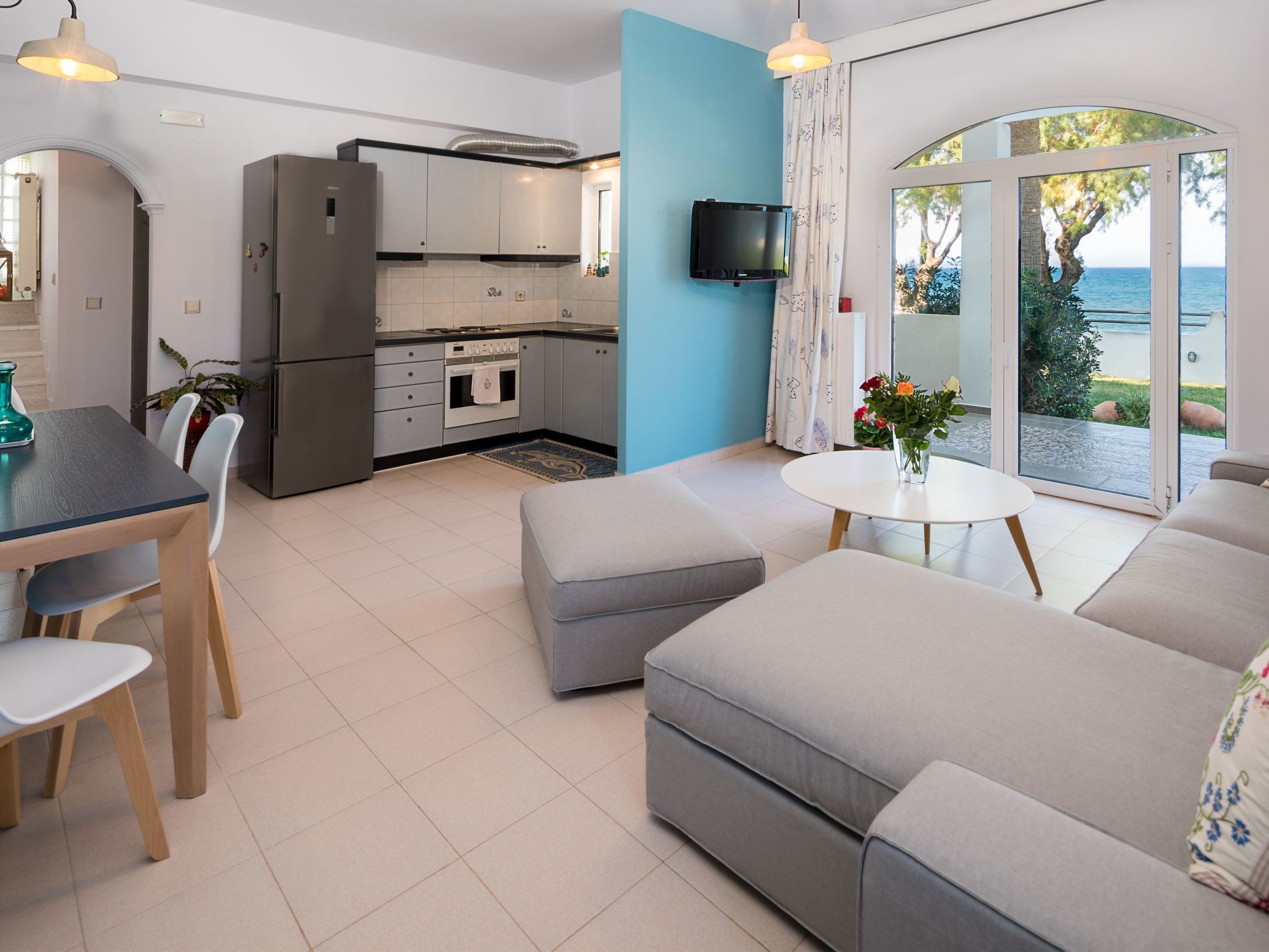 Big Blue Exklusive Villa am Meer-Image-tags.info