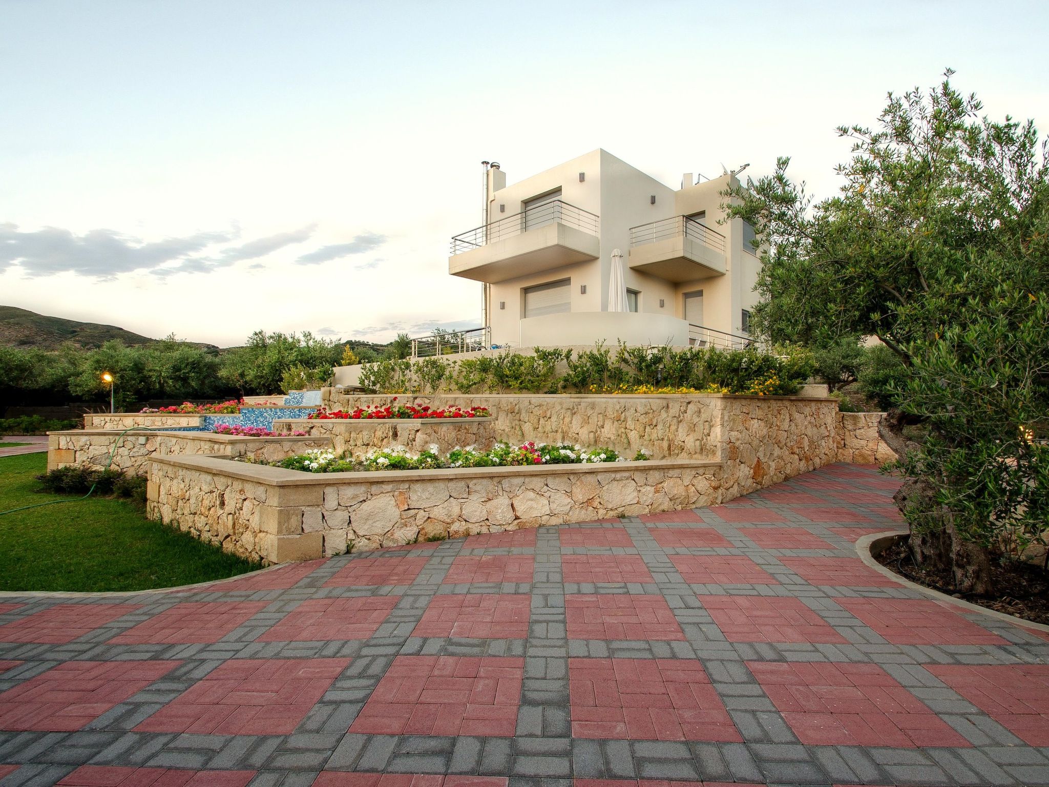 The villa is located is the small village on Nopigia a quiet area close to Kissamos town and very close to a small and family friendly beach.In the heart of an olive grove overlooking the sea, we have..