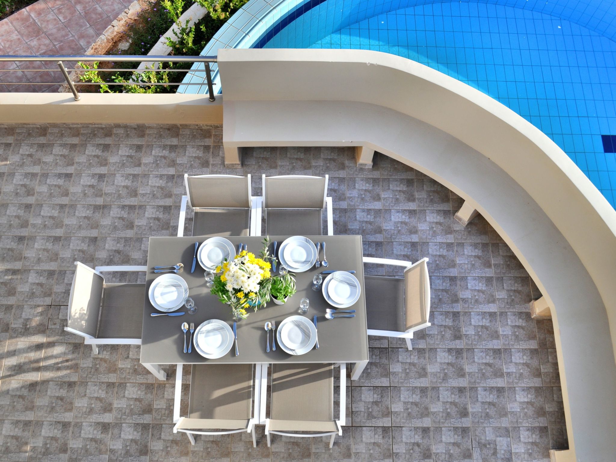 "Sirocco" mit Blick auf das Wasser-Binnen