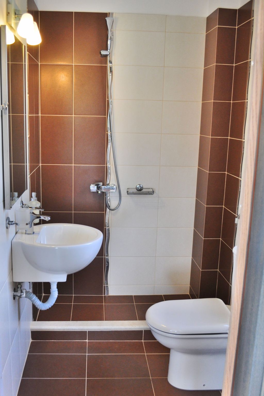 "Sirocco" mit Blick auf das Wasser-Binnen