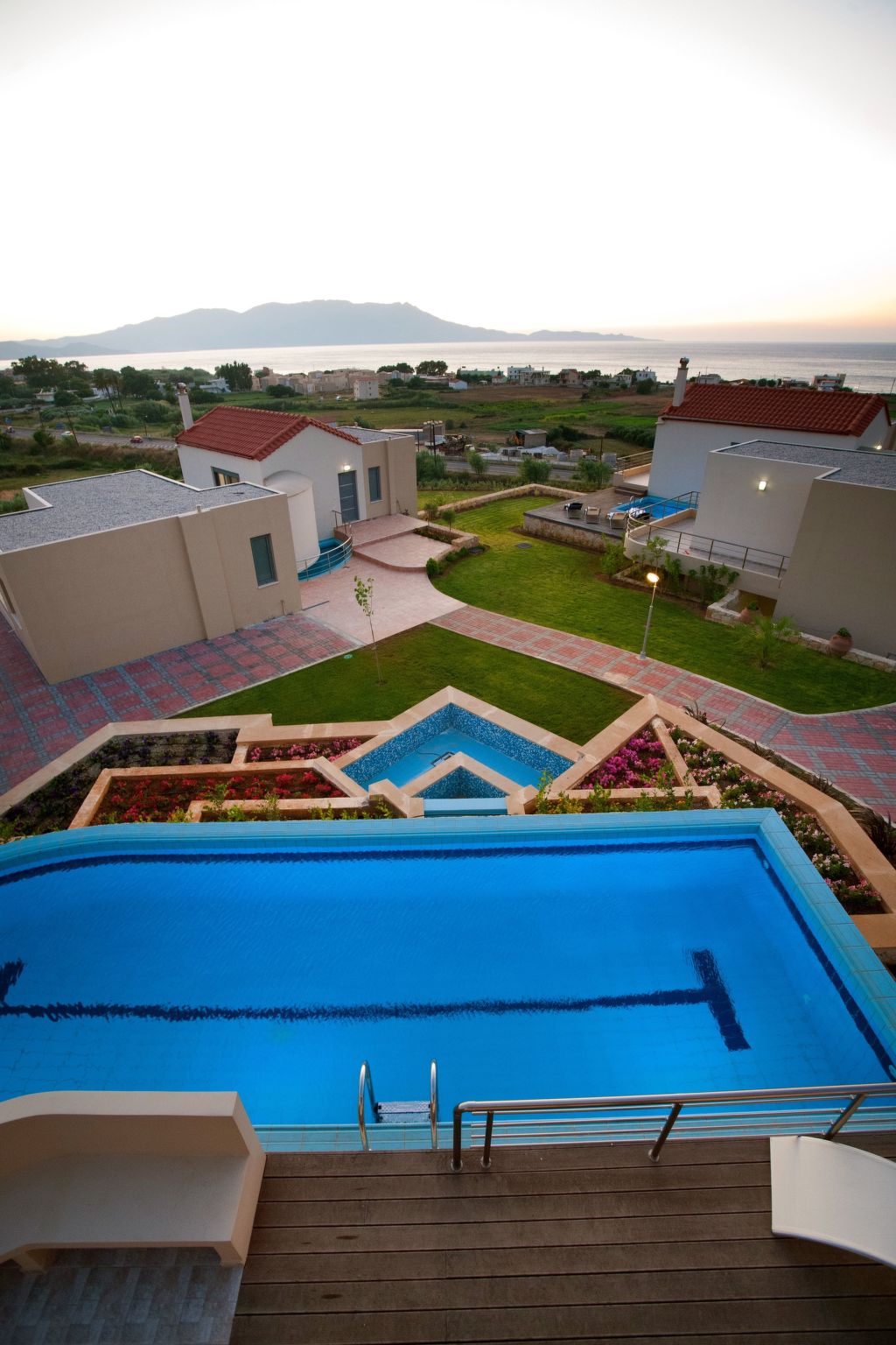 "Sirocco" mit Blick auf das Wasser-Binnen