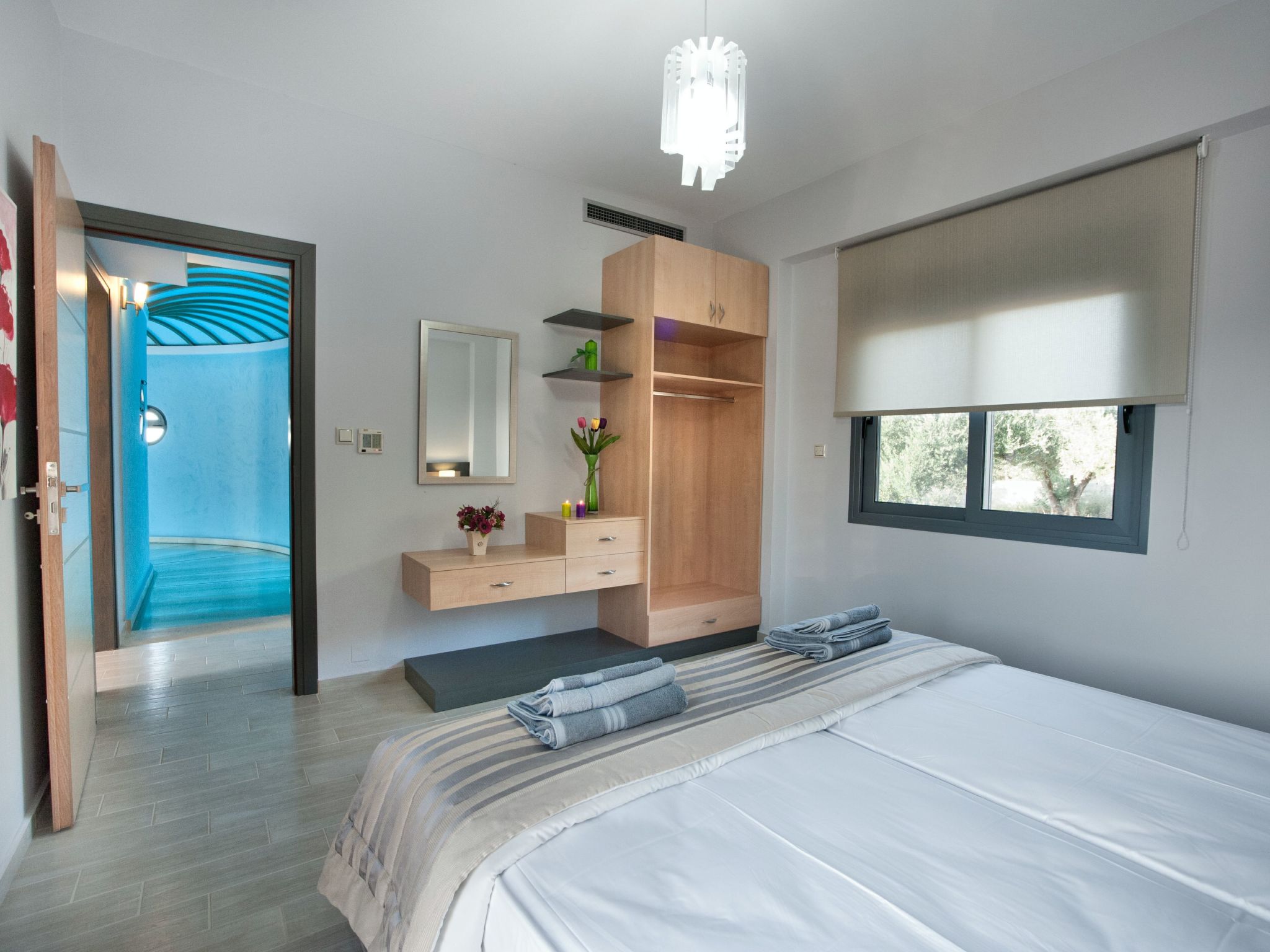 "Villa Pounentes" mit privatem Pool-Binnen