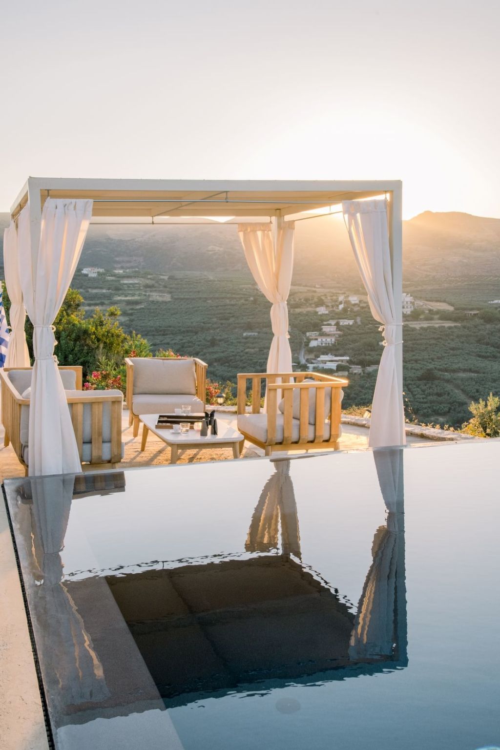 Neue einzigartige Villa mit atemberaubender Aussicht in Strandnähe-Draußen