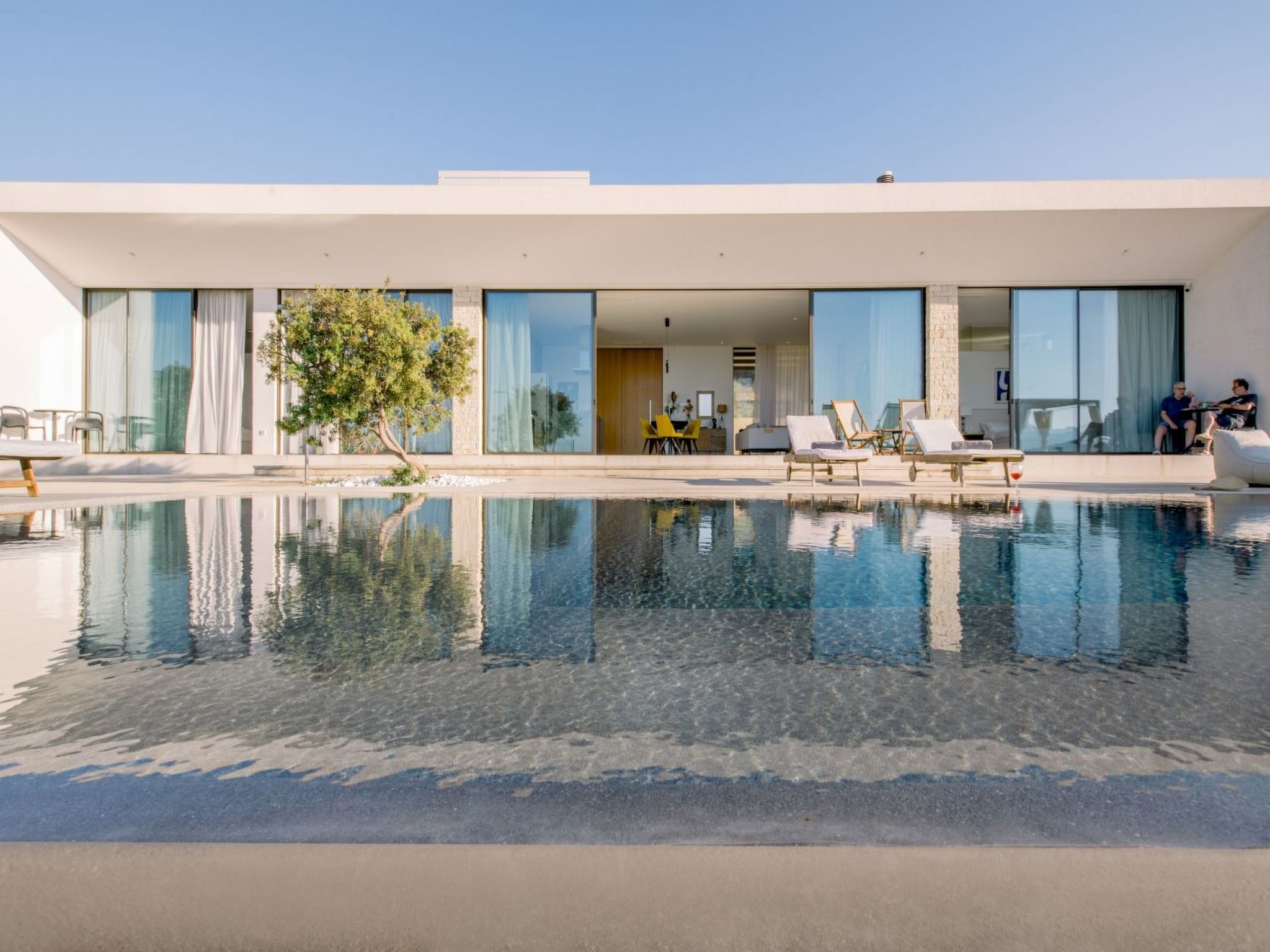 Neue einzigartige Villa mit atemberaubender Aussicht in Strandnähe-Image-tags.info