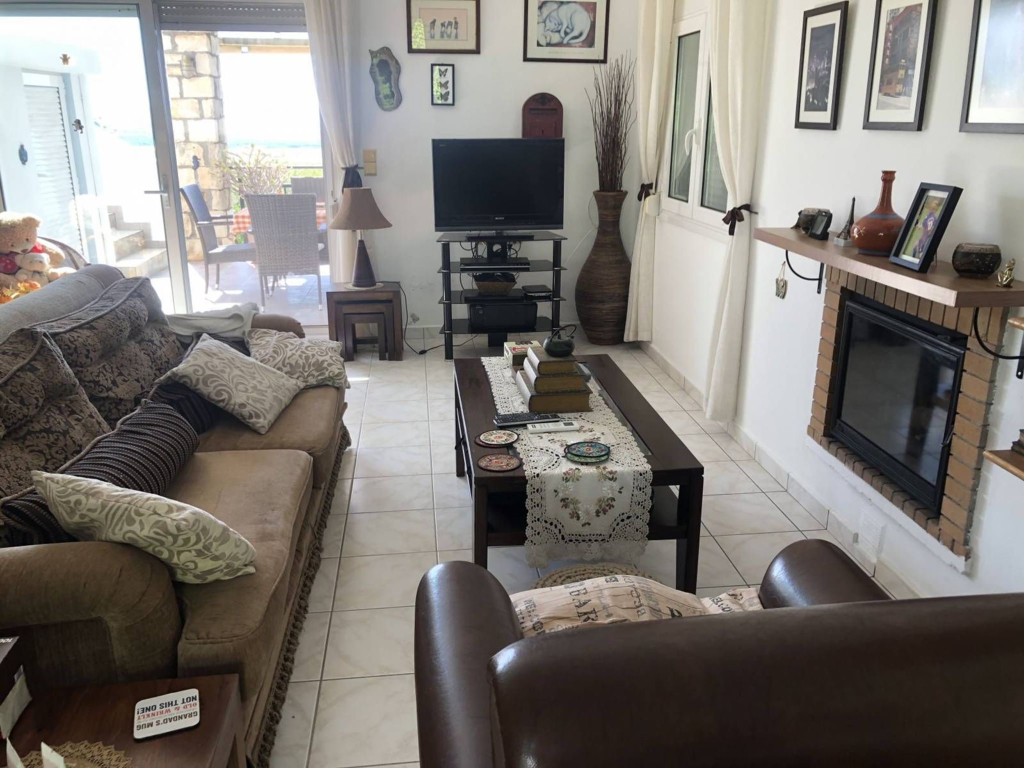 In Arkadi mit Privatem Pool-Binnen