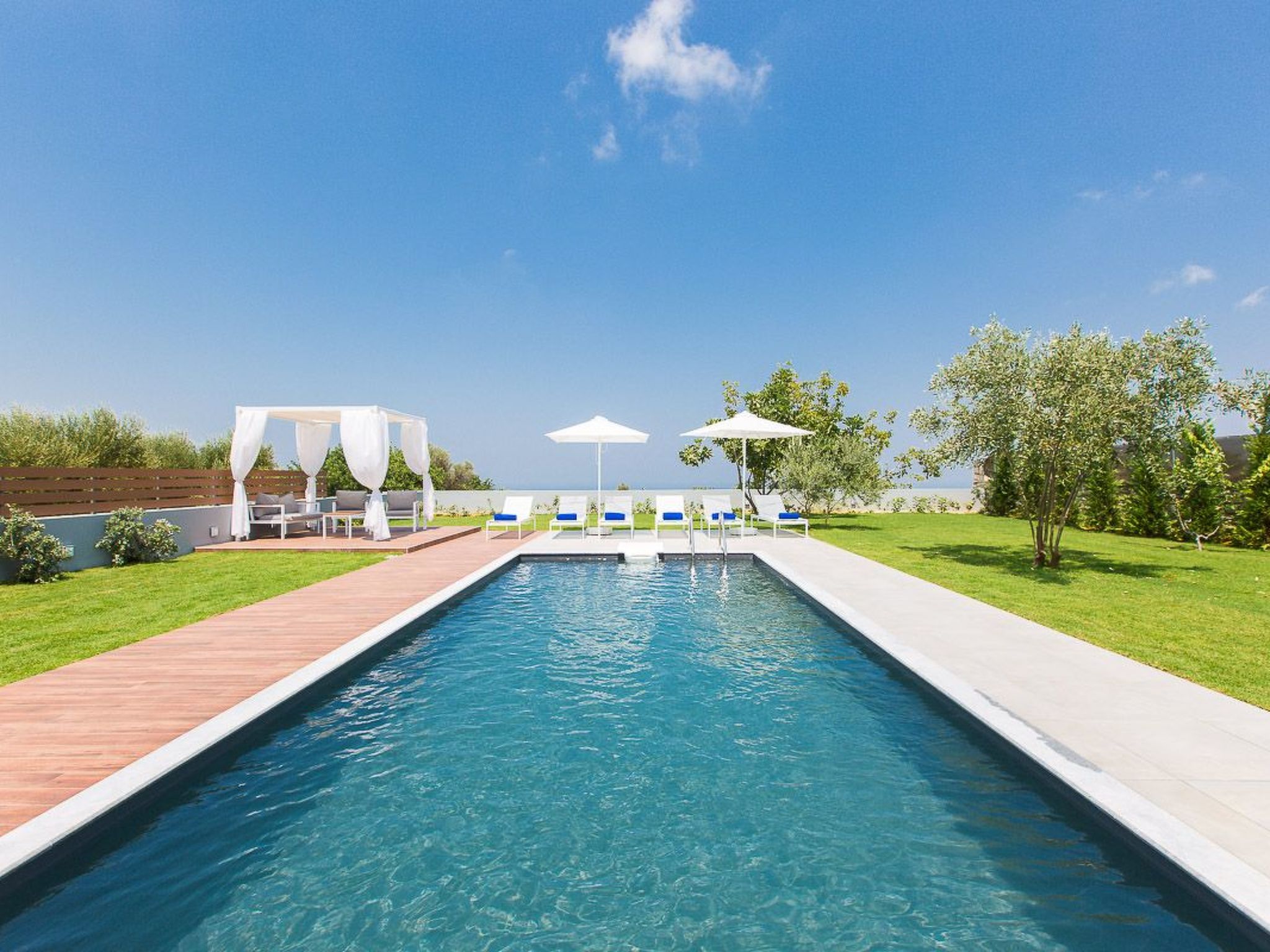 Vollständig freistehende Designervilla Vilana-Image-tags.info