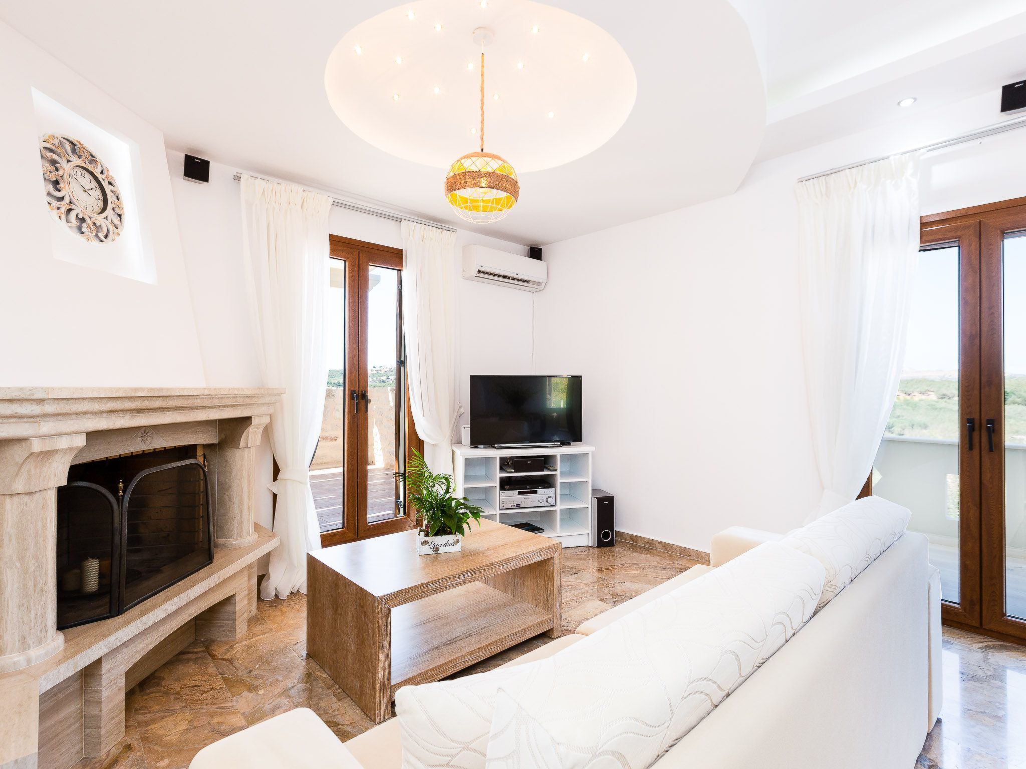 "Kampos Villa III"-Binnen