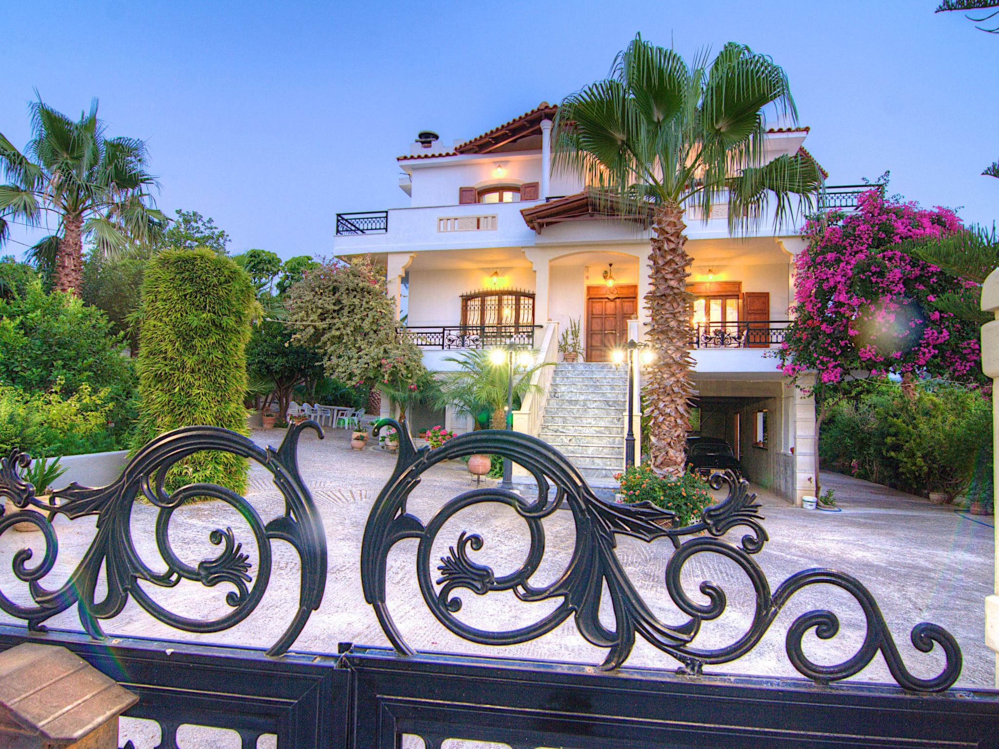 Villa "Elena" mit Bergblick