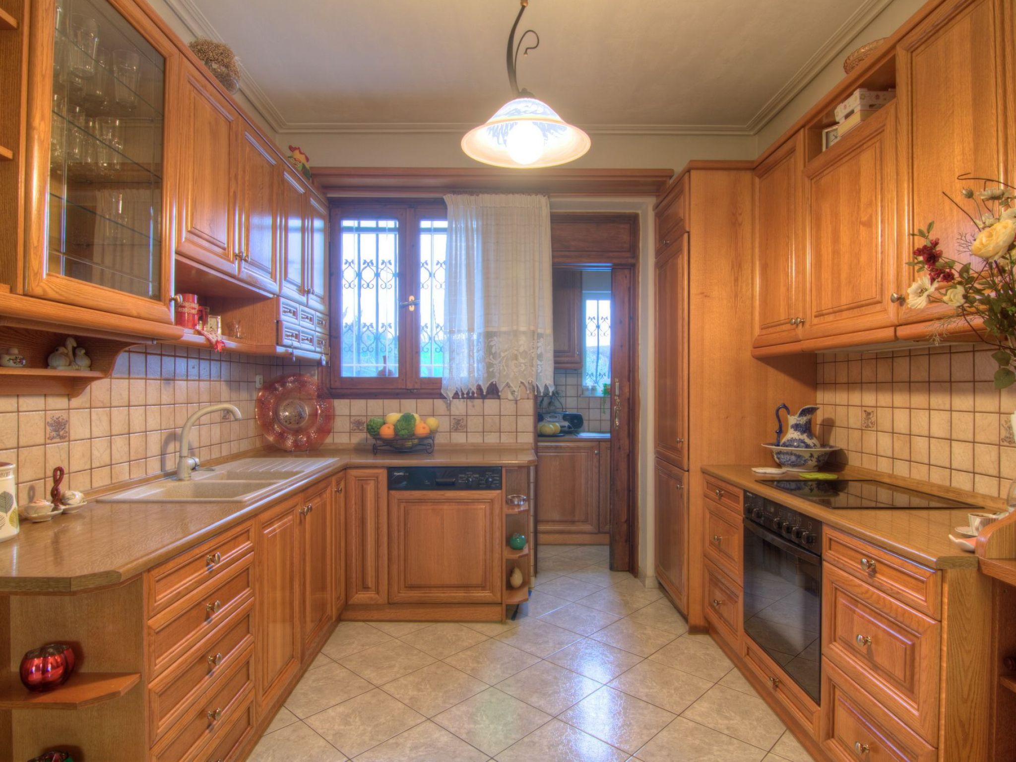 Villa "Elena" mit Bergblick-Image-tags.info