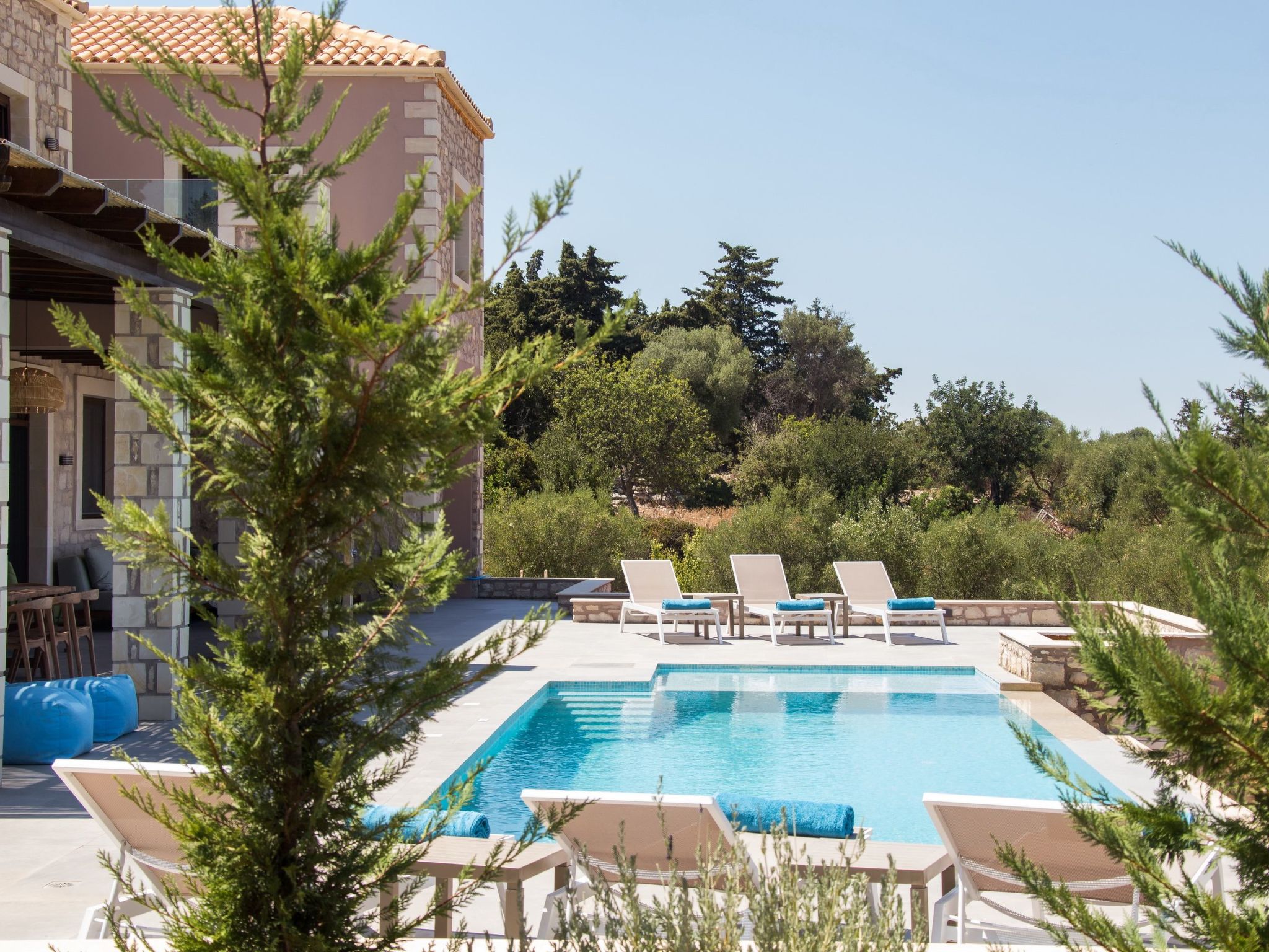 Brandneue Villa mit Meerblick, privatem Pool und Ping Pong-Dehors