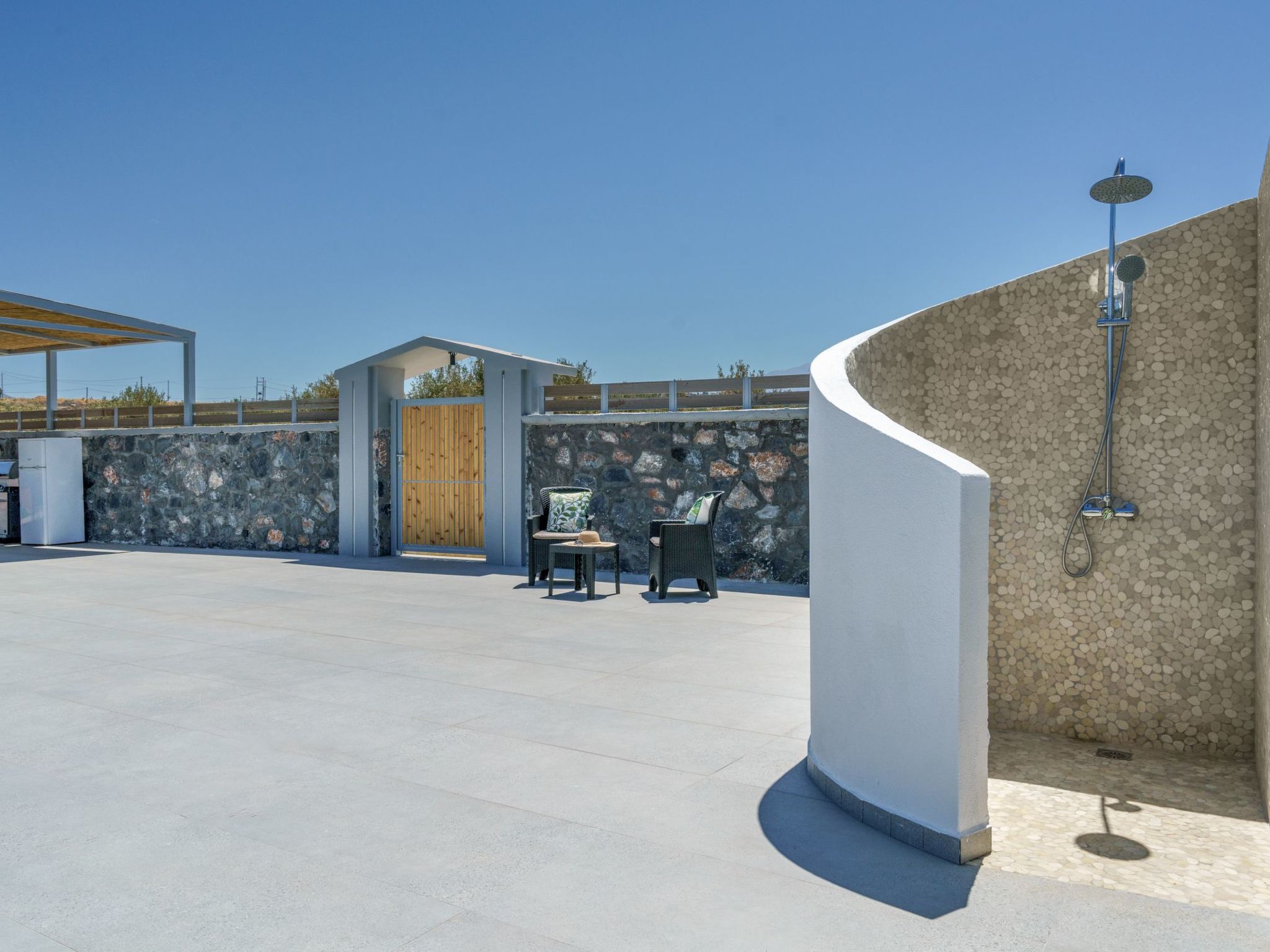 "Luna" mit Privatparkplatz-Drinnen