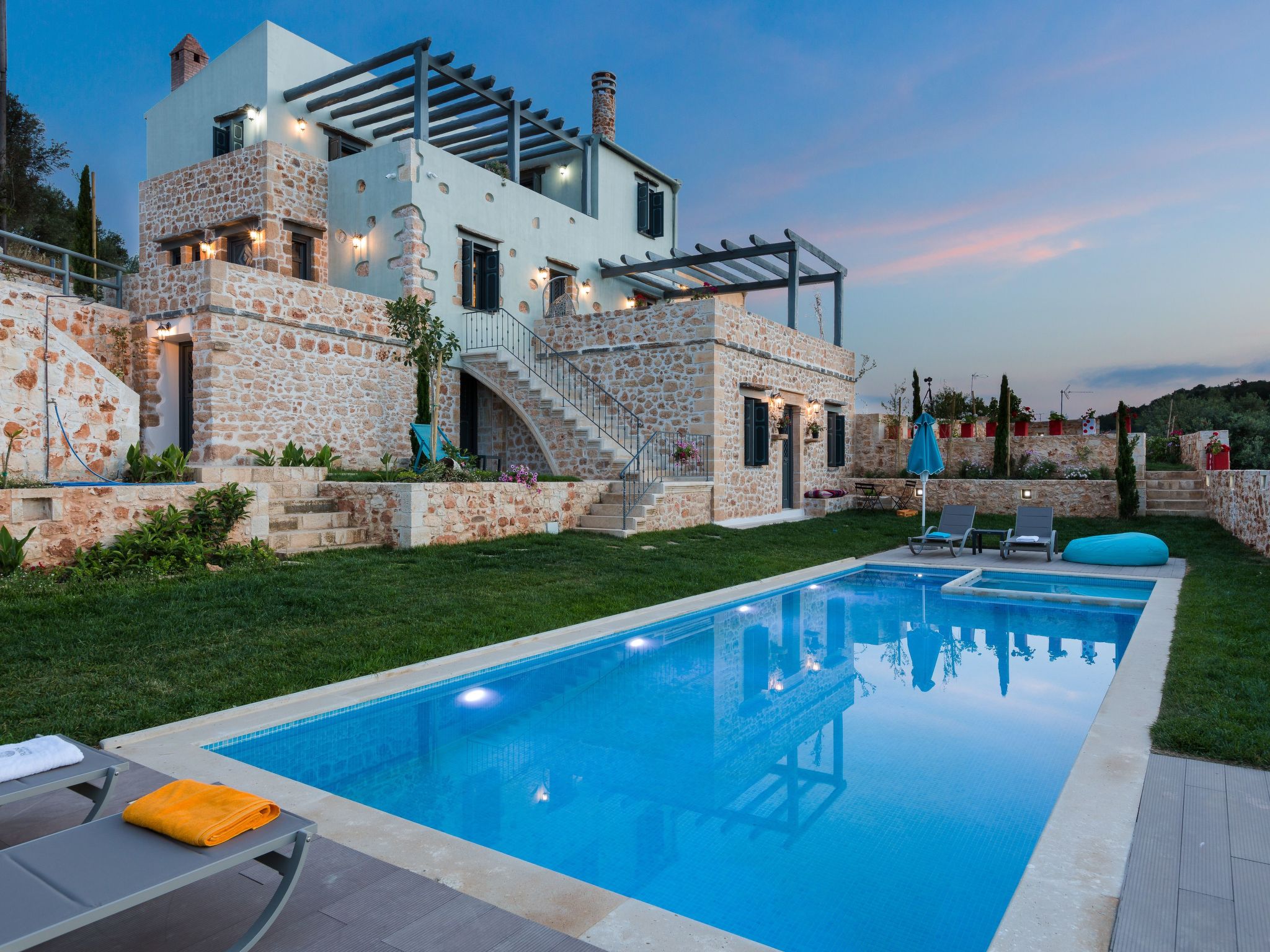 In Achlades mit Privatem Pool-Binnen