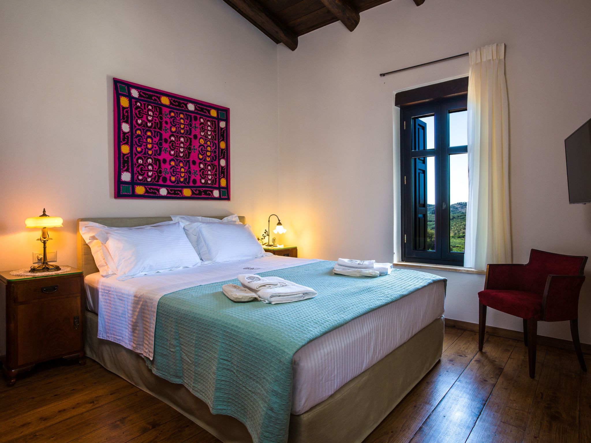 Freistehendes Ferienhaus mit großem Pool-Inside