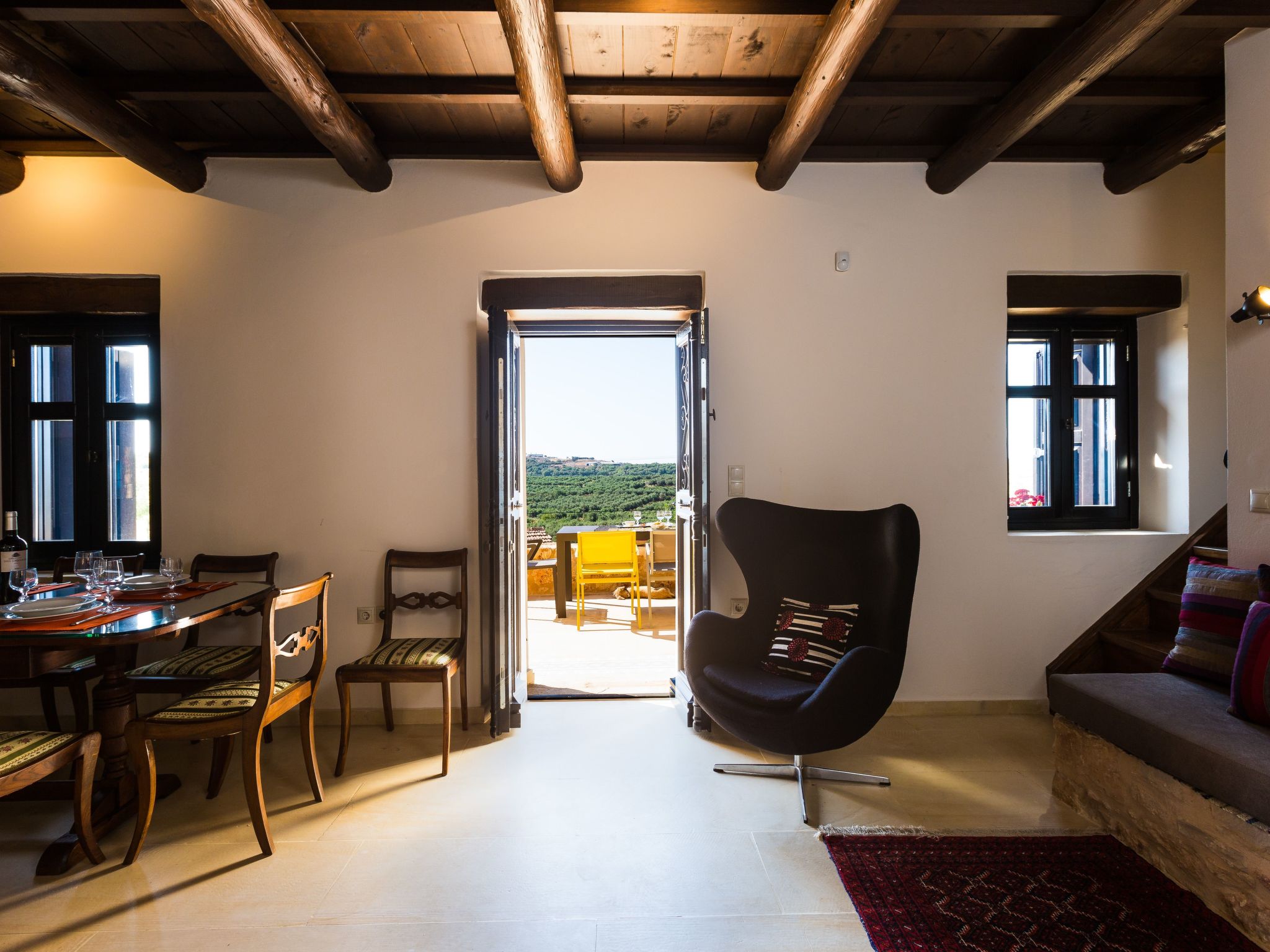 Freistehendes Ferienhaus mit großem Pool-Inside