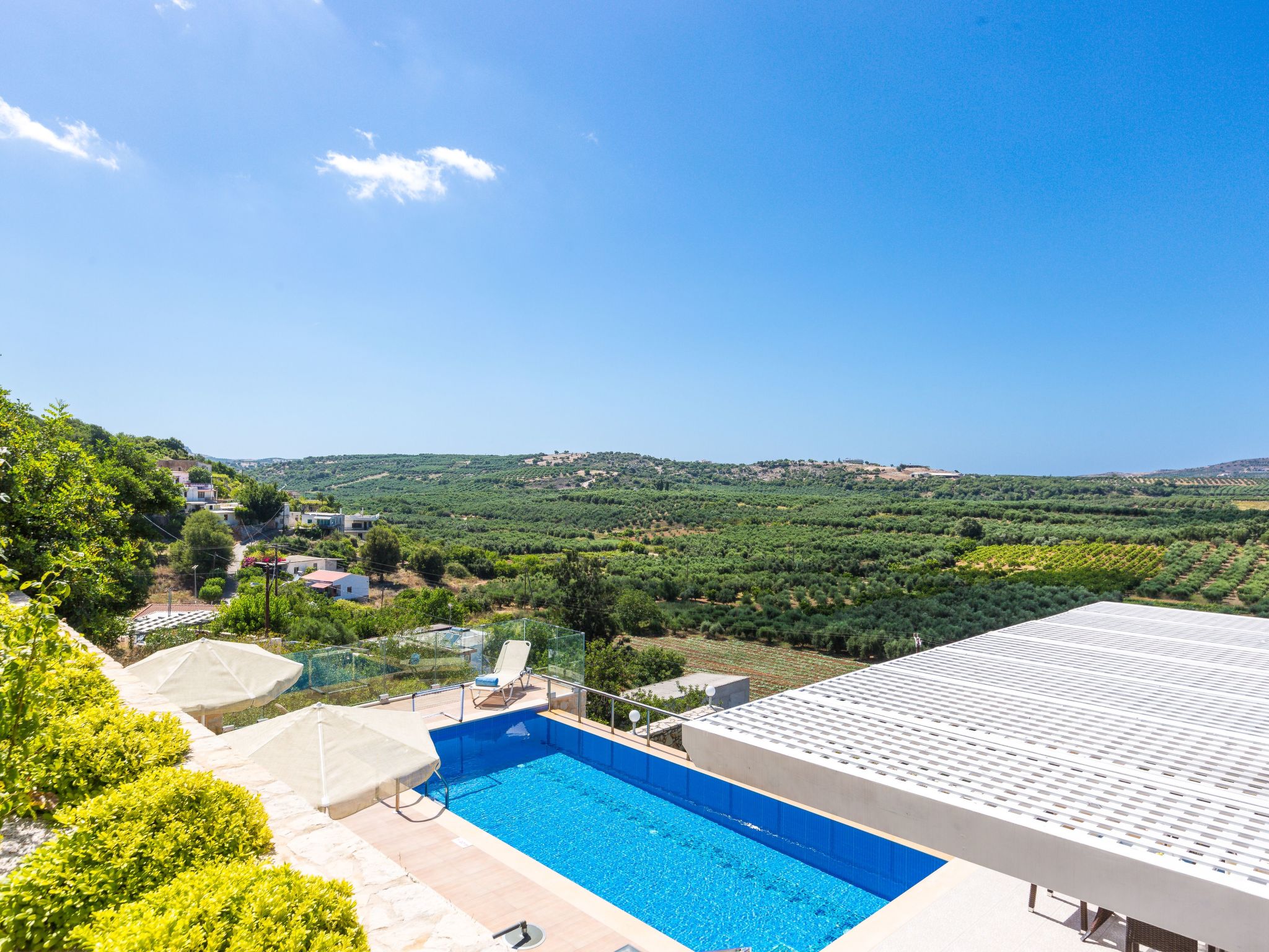 Villa "Kampos" mit eigenem Pool-Binnen