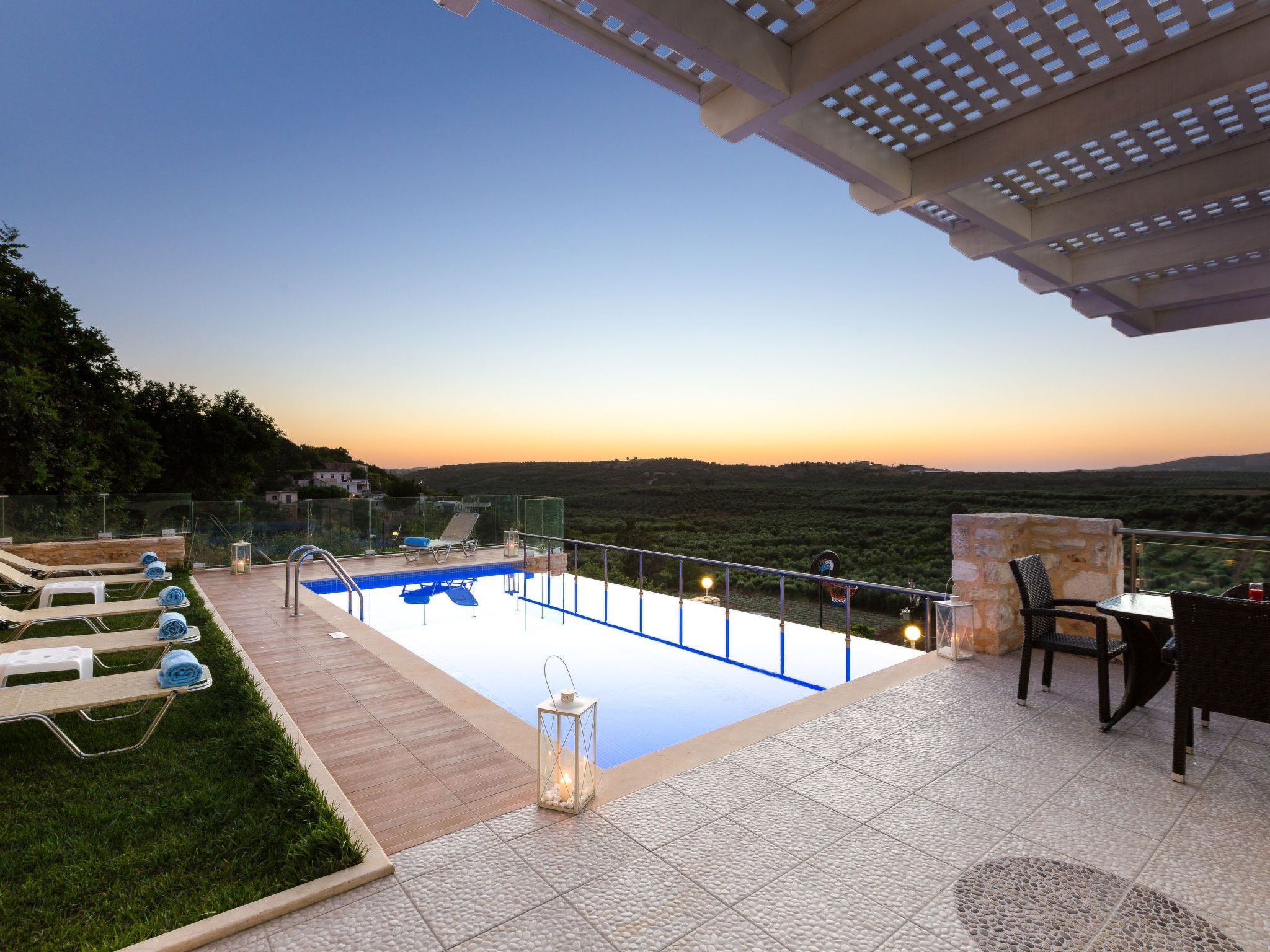 Villa "Kampos" mit eigenem Pool-Binnen