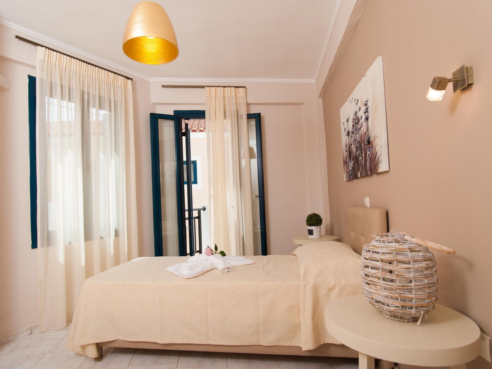 Schönes Haus in Panormos mit kleinem Garten-Dedans