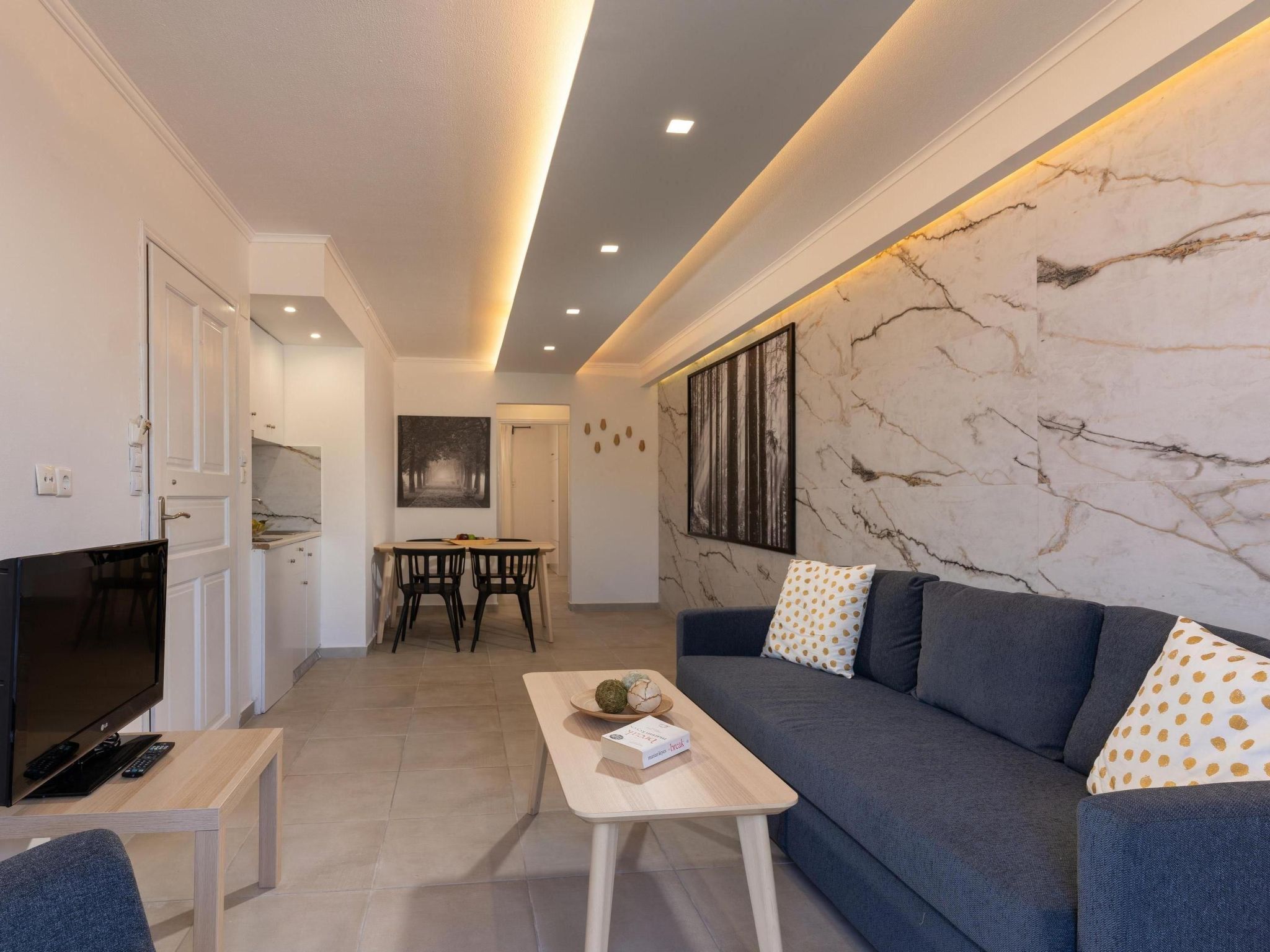 Mit Balkon für 3 Personen-Dedans