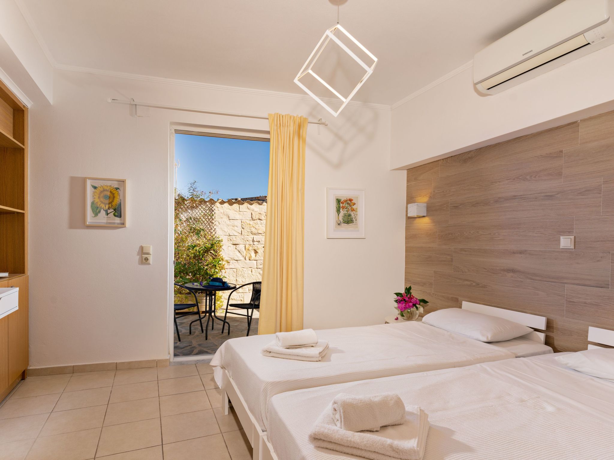 Mit Balkon für 3 Personen-Dedans