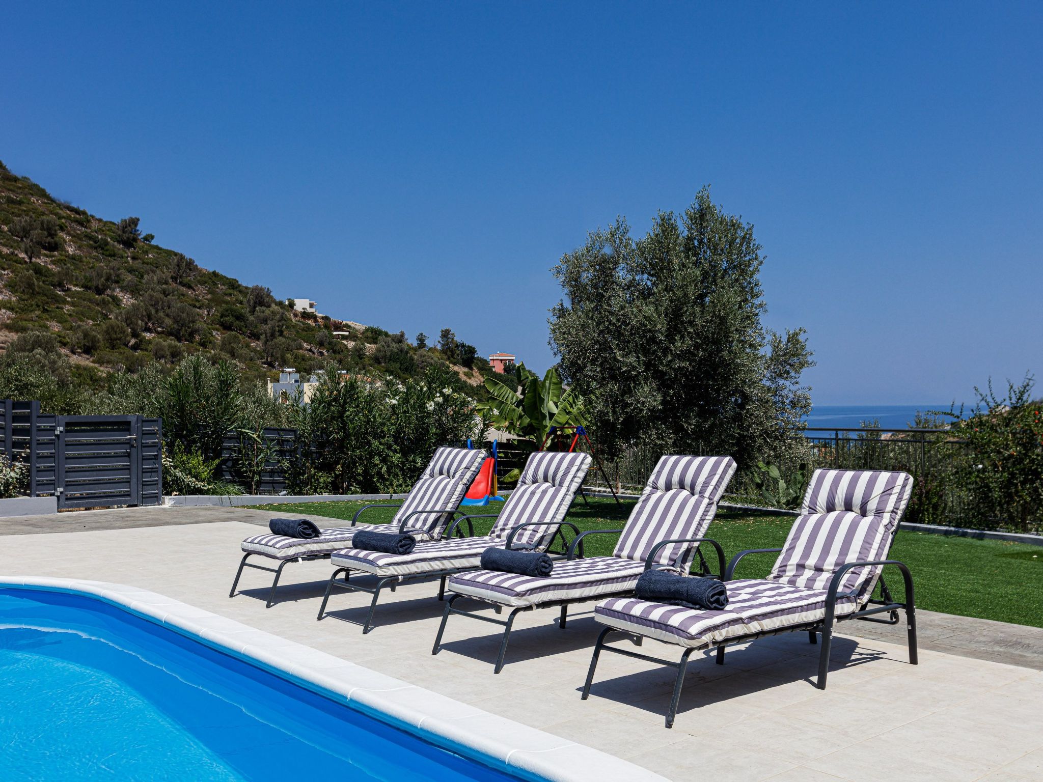 Haus in Vlichada mit tragbarem Barbecue-Image-tags.info