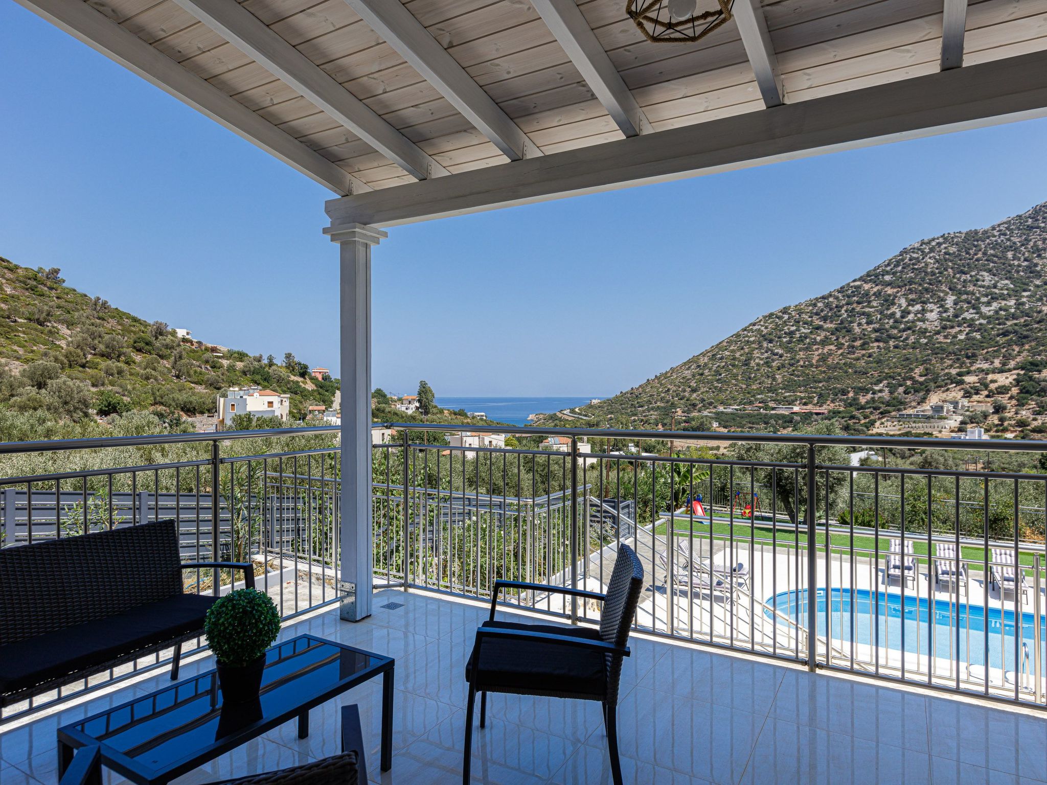 Haus in Vlichada mit tragbarem Barbecue-Image-tags.info