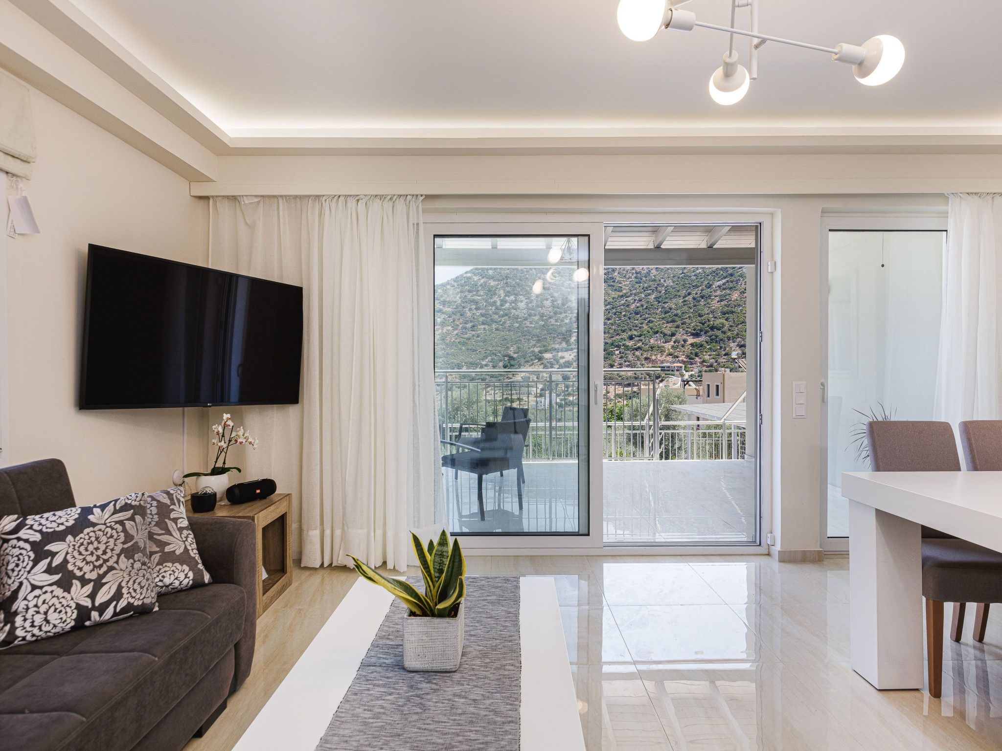 Haus in Vlichada mit tragbarem Barbecue-Dedans