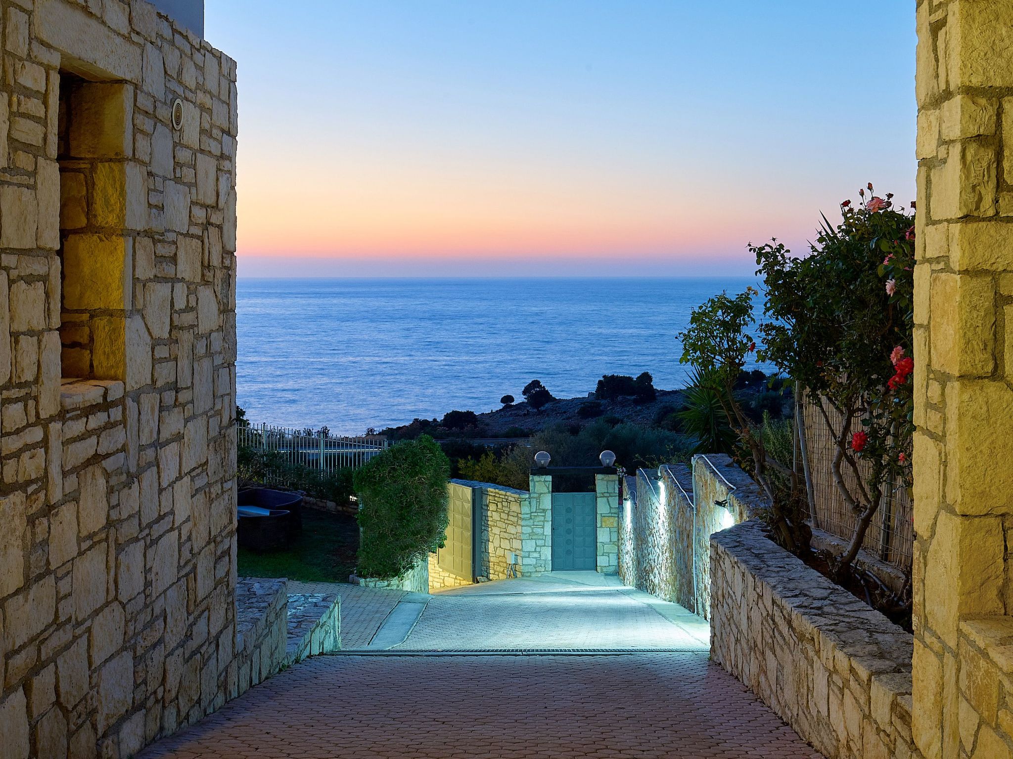 Dioni für 6 Personen und 1 Kind-Image-tags.info