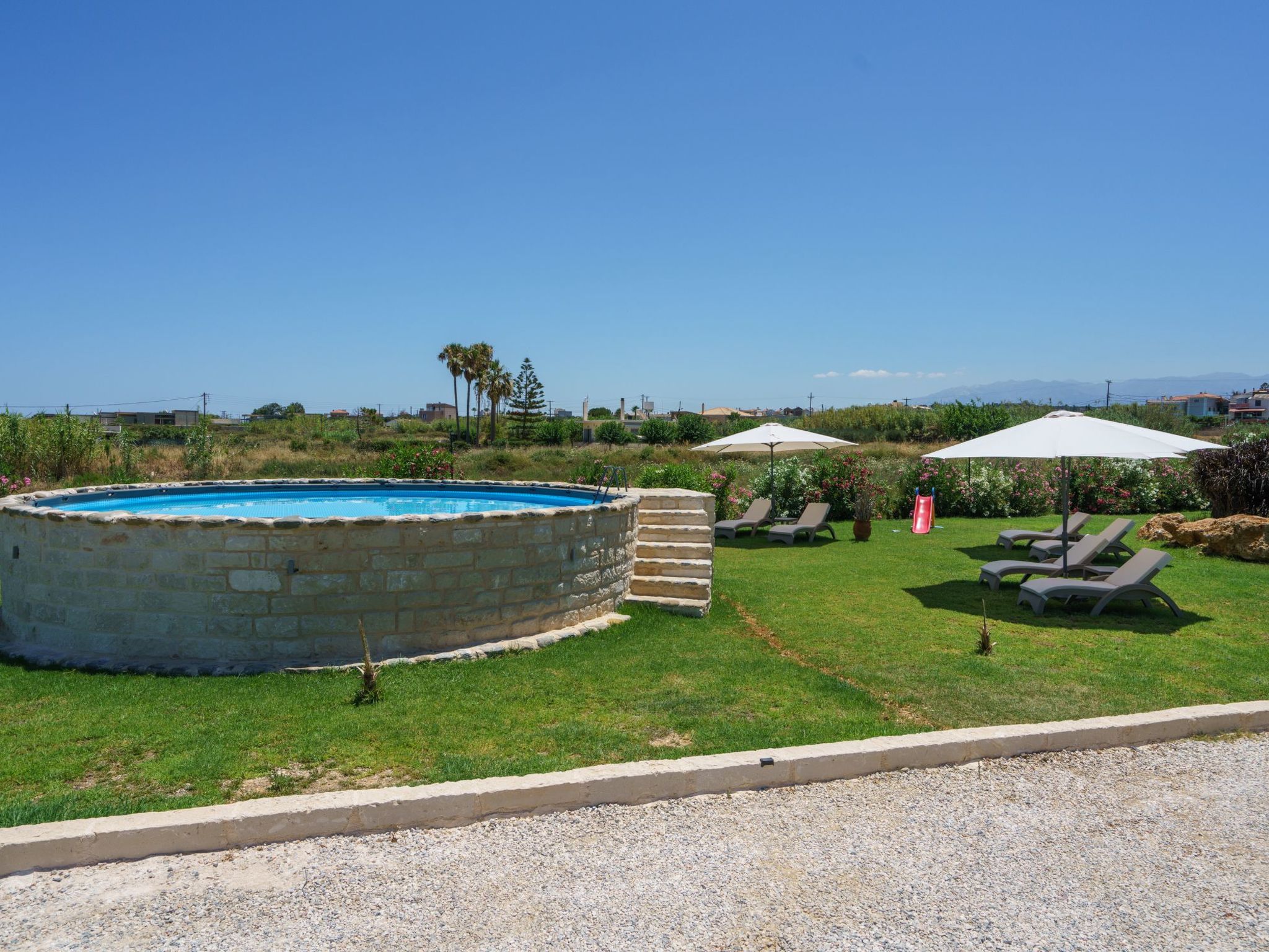 Neue Strandvilla SixStars in Chania, mit Sauna-Draußen
