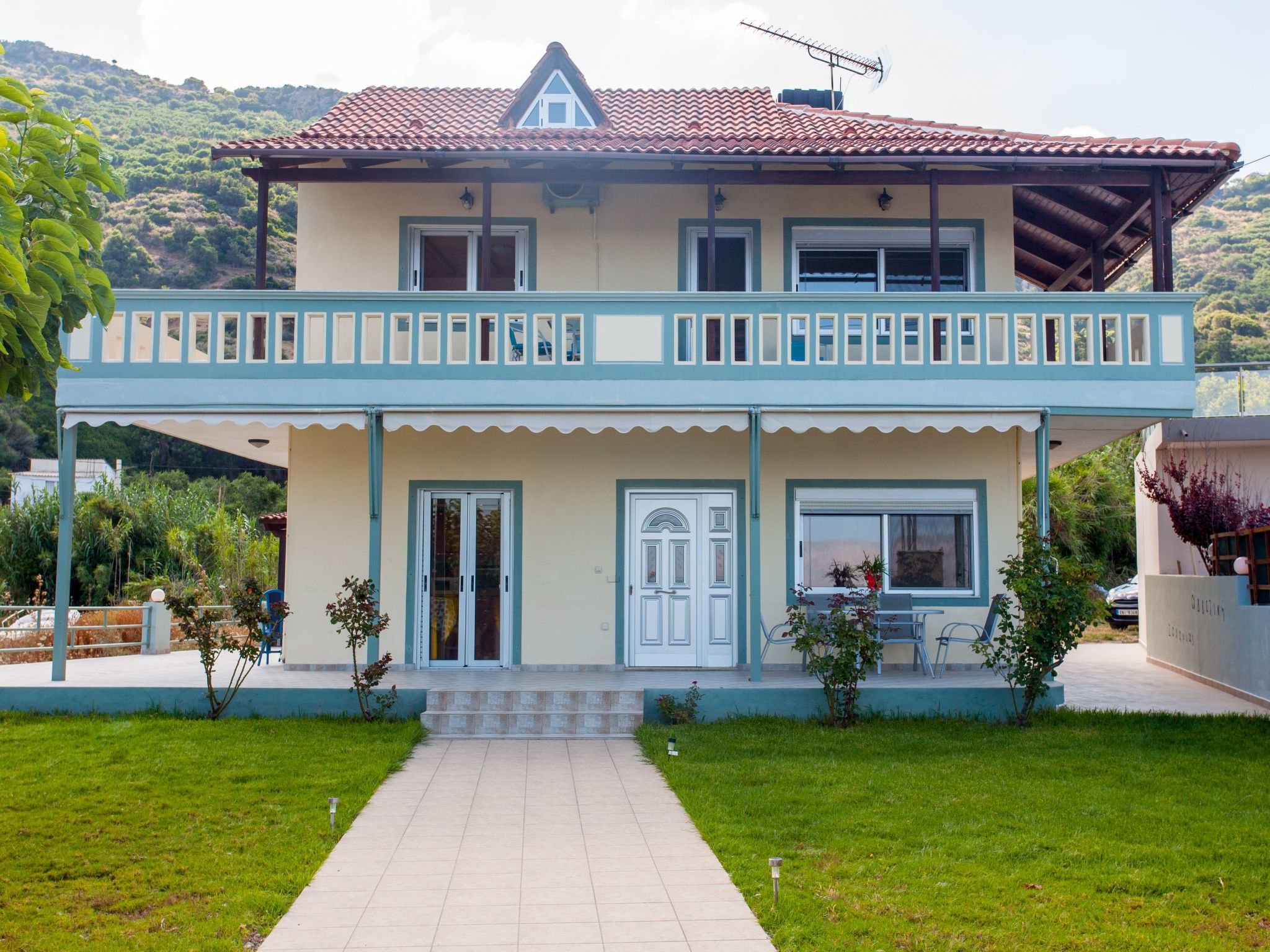 In Kolimvari mit Großer Terrasse